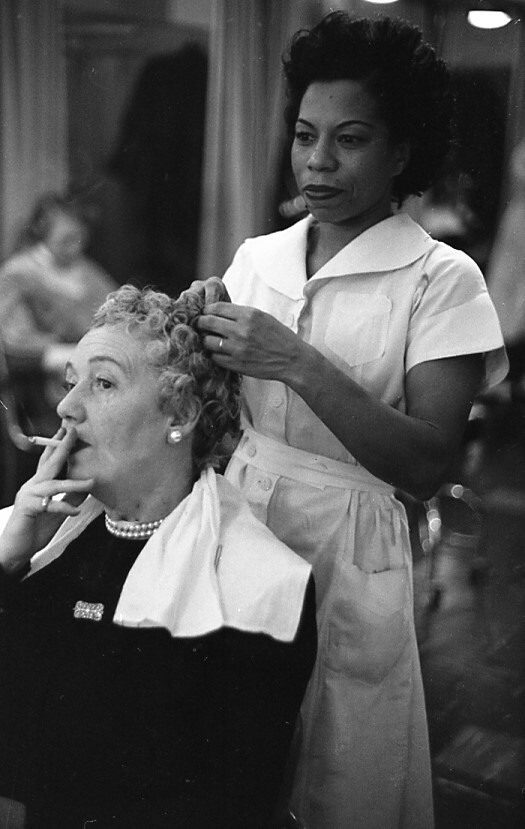 Фотосерия Салон красоты, Нью-Йорк, 1950-е. Фотограф Рут Оркин 