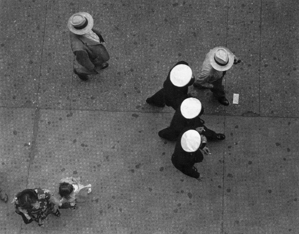 Вид сверху, Моряки в Нью-Йорке, 1948 год. Фотограф Рут Оркин