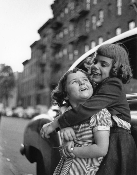 Друзья, Нью-Йорк, 1947 год. Фотограф Рут Оркин