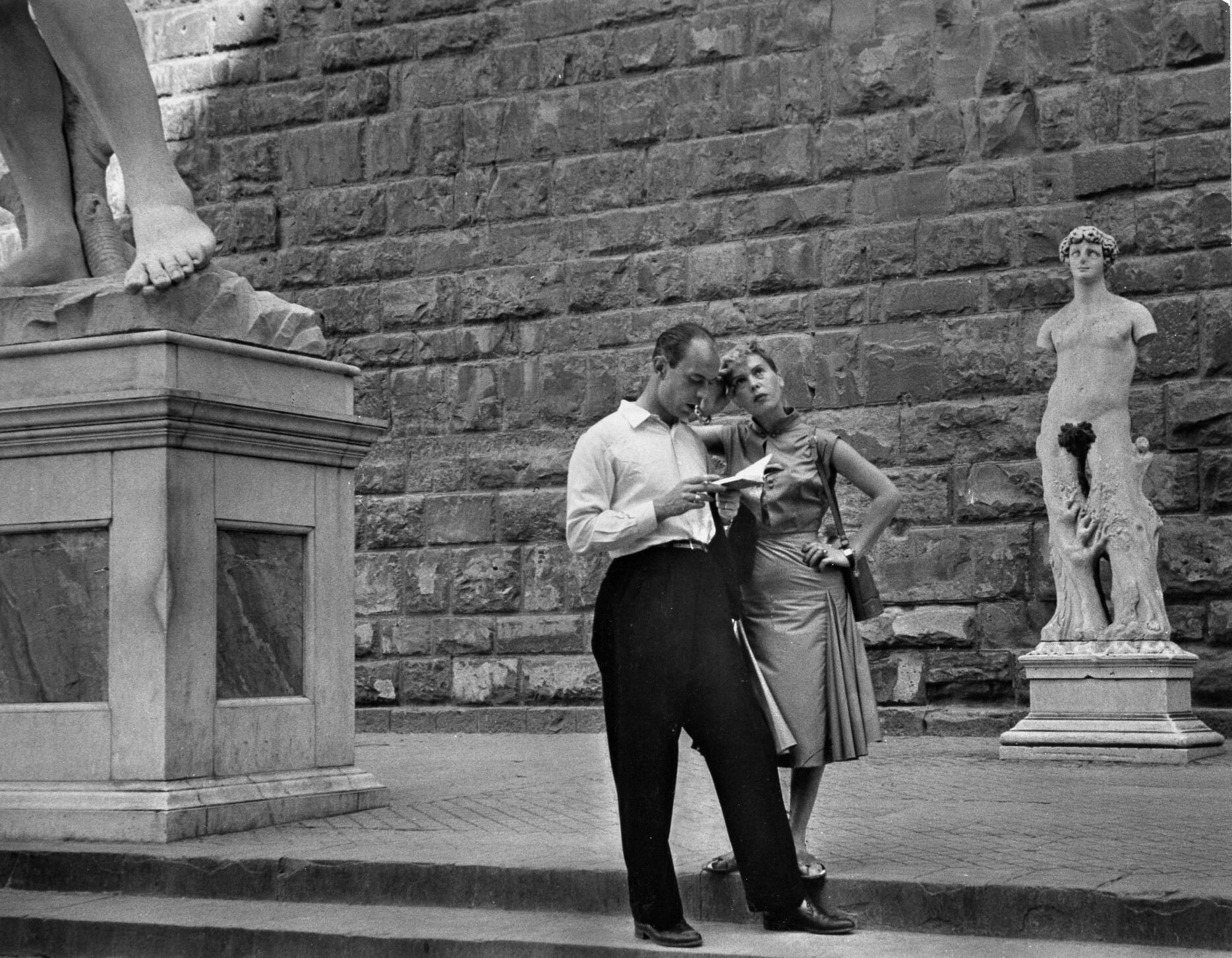 Пара во Флоренции, Италия, 1951 год. Фотограф Рут Оркин