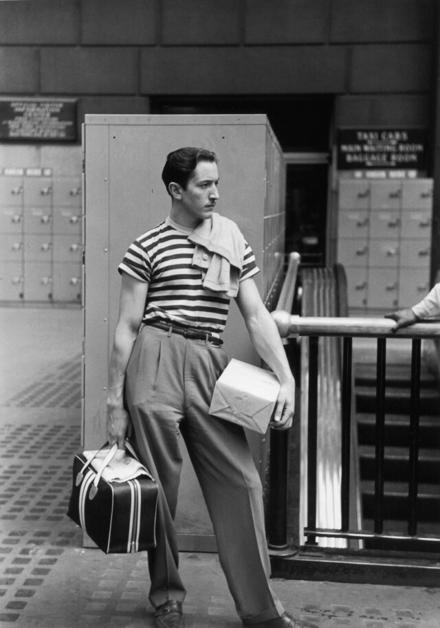 Давид, Пенсильванский вокзал, Нью-Йорк, 1947. Фотограф Рут Оркин