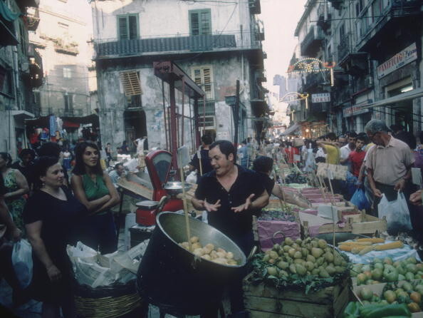 Рынок Палермо, август 1975 г. Фотограф Слим Ааронс