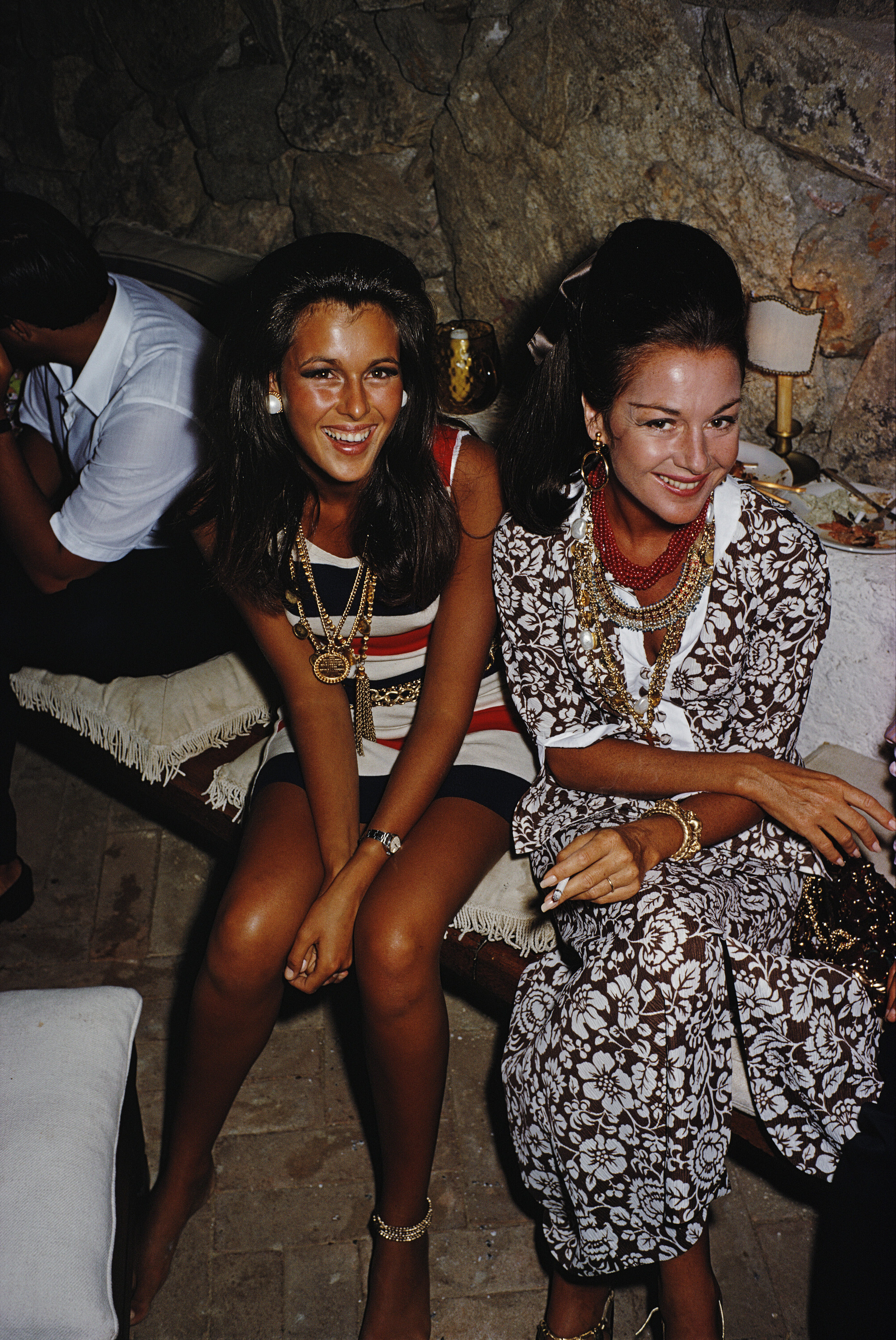 Глория Шифф и Консуэло Креспи, 1968 год. Фотограф Слим Ааронс