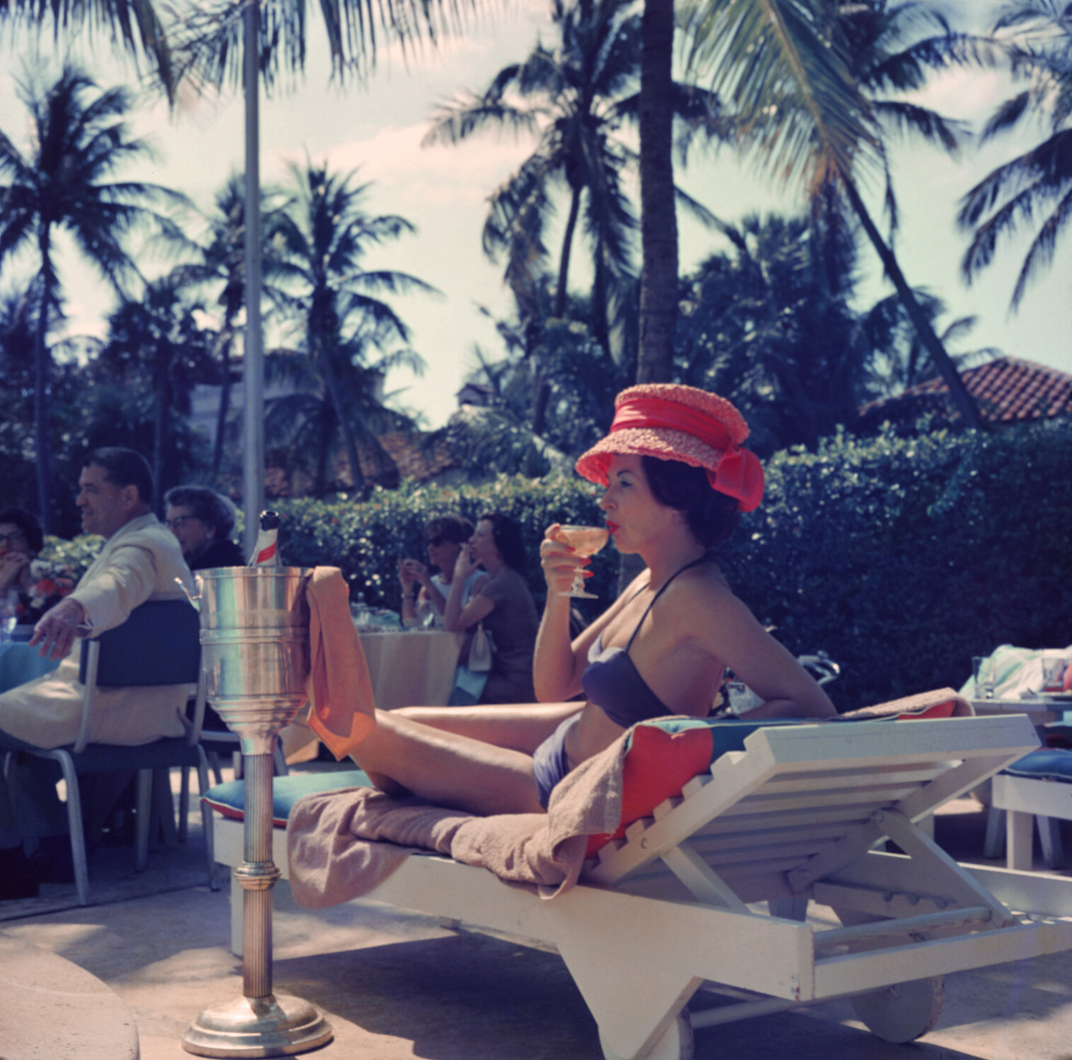 Досуг и мода, Colony Hotel, Палм-Бич, 1961 г. Фотограф Слим Ааронс