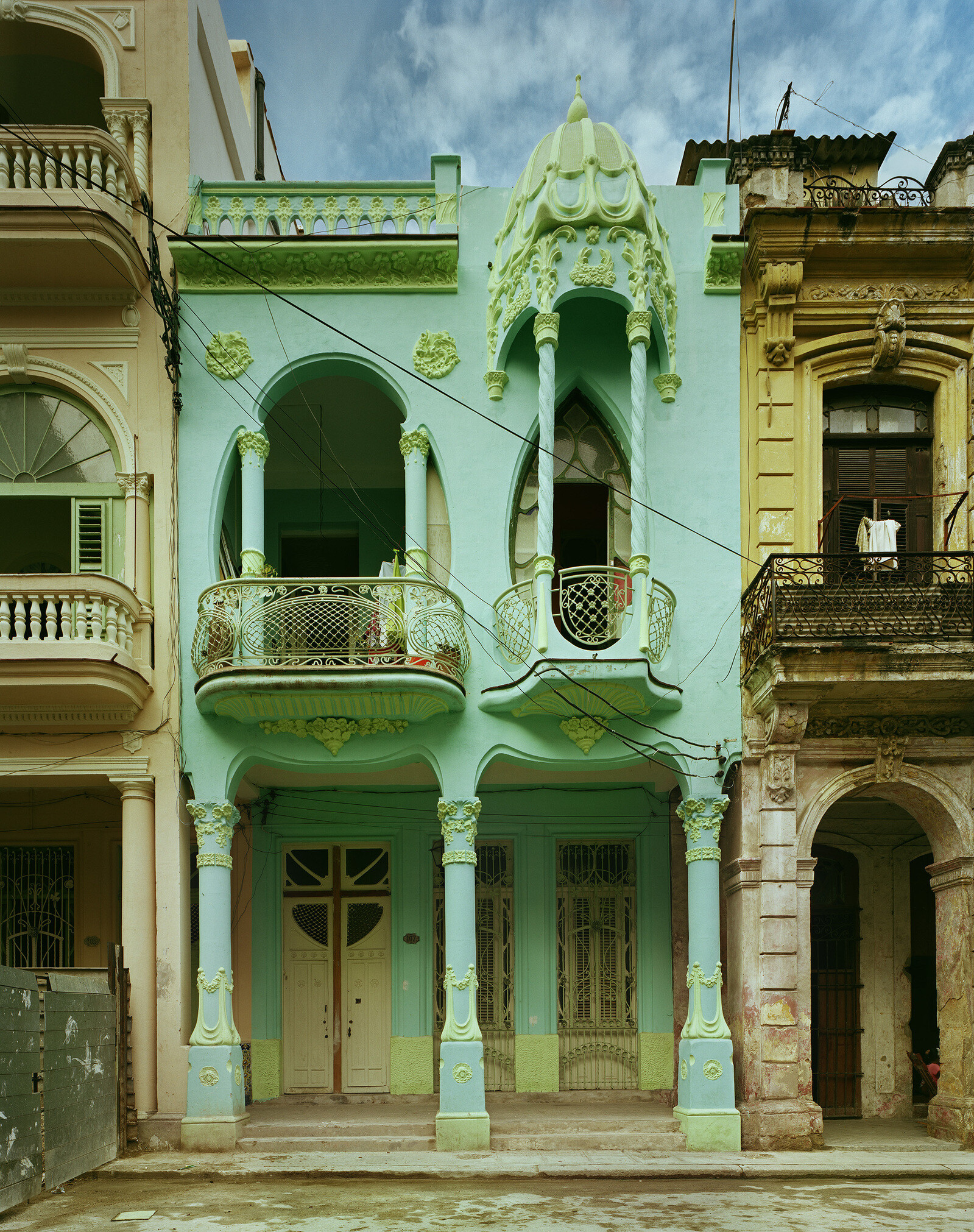 Кубинское домашнее. Куба архитектура колониальная. Гавана Куба архитектура. Гавана колониальная архитектура. Гавана архитектура стиль.