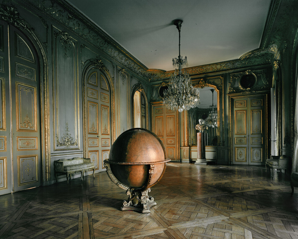 Глобус, Париж. Фотограф Майкл Истмен