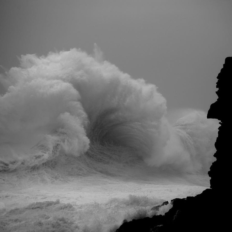 Океанские волны в фотопроекте «Водоворот». Автор Люк Шэдболт  (14)