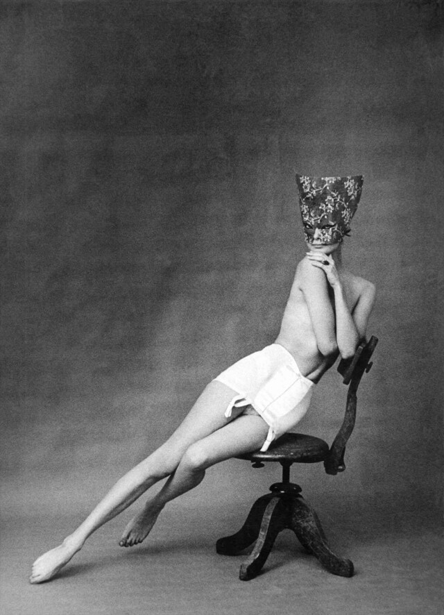 Париж, реклама нижнего белья Chantelle., 1959 год. Фотограф Франк Хорват