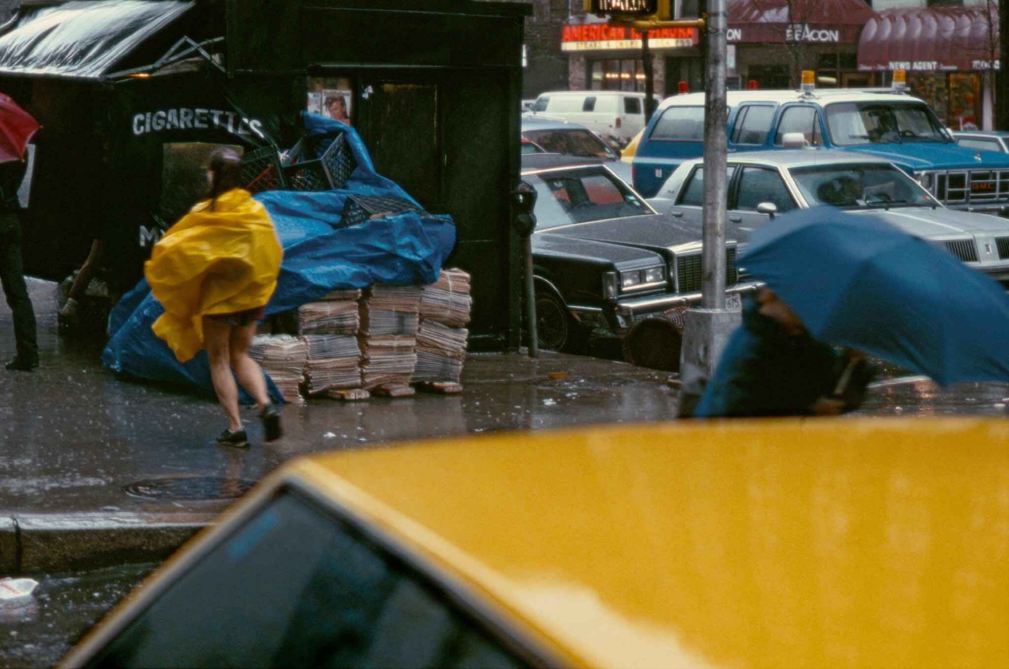 1986 год, Нью-Йорк, бег под дождем. Фотограф Франк Хорват
