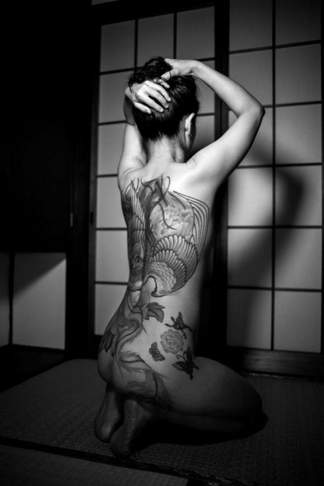 Тыл якудза в фотопроекте «Я отдаю тебе свою жизнь». Автор Хлоя Жафе (1)