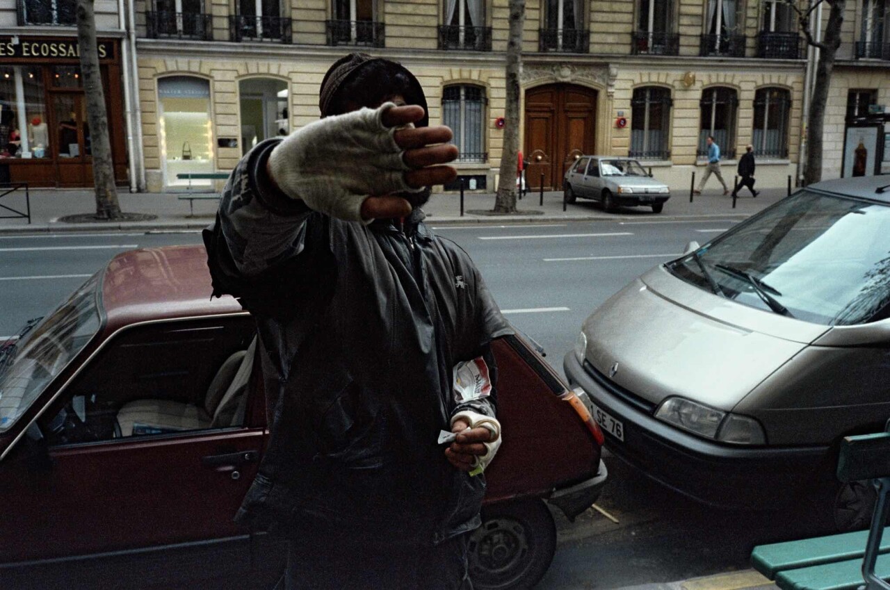 Проект «Ежедневный отчет», Париж, Бульвар Сен-Жермен, никаких фотографий, апрель, 1999 год. Фотограф Франк Хорват