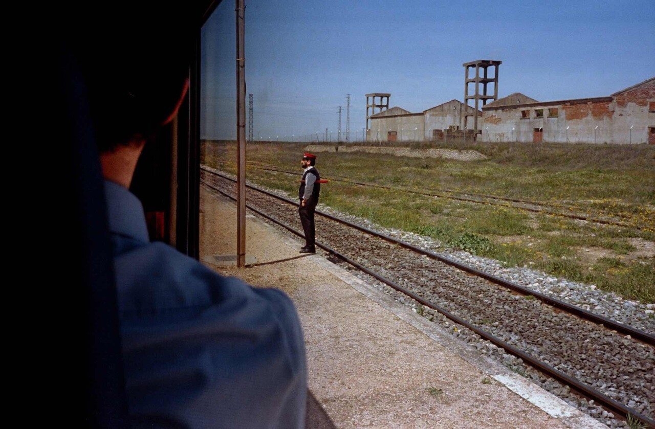Проект «Ежедневный отчет», Испания, на железнодорожной линии Куэнка-Мадрид, май, 1999 год. Фотограф Франк Хорват
