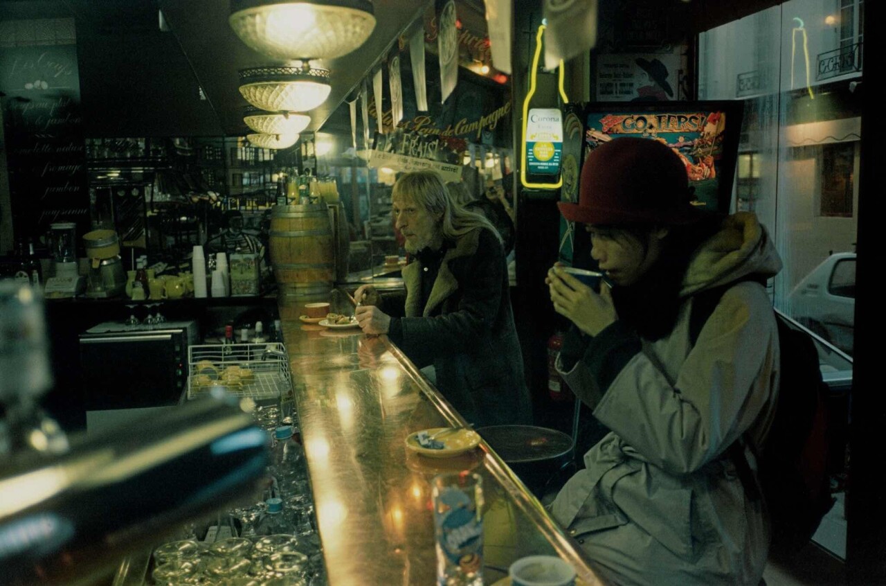 Проект «Ежедневный отчет», Париж, сцена в кафе, декабрь, 1999 год. Фотограф Франк Хорват