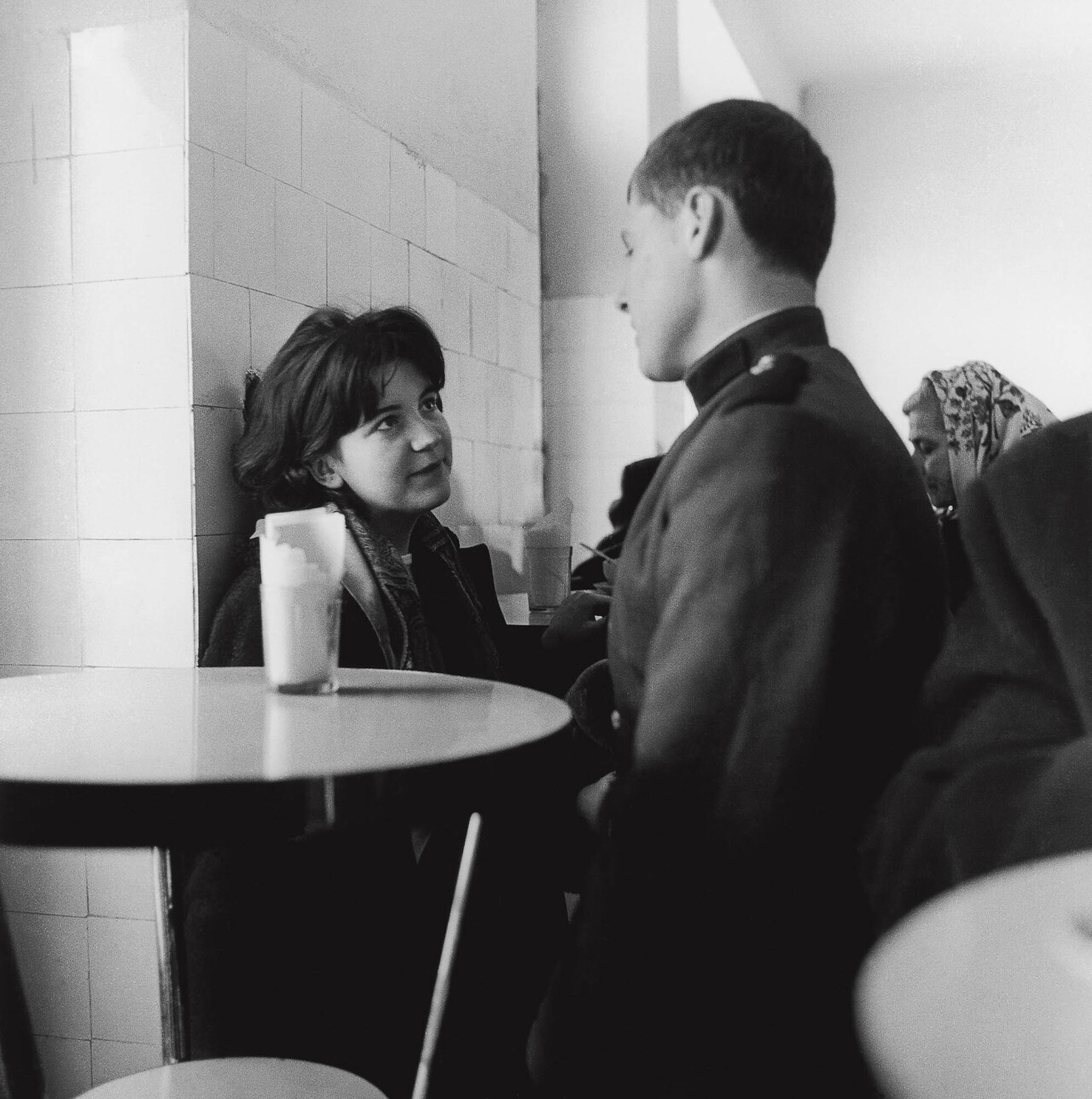 Свидание с солдатом, 1964 год, фотограф Антанас Суткус