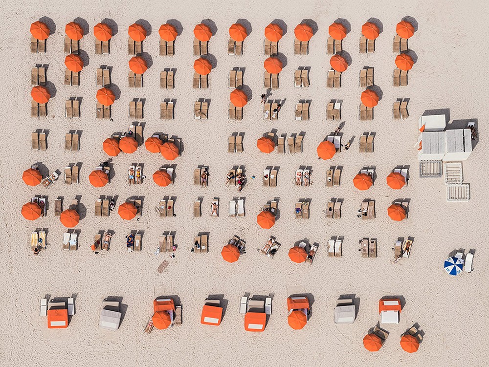 Финалист в категории Аэрофотография, 2019. Пляж в Майами-Бич, штат Флорида, США. Автор Бернхард Ланг