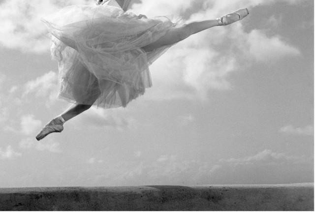 Из фотопроекта «Национальный балет Кубы, 2001». Автор Изабель Муньос (1)
