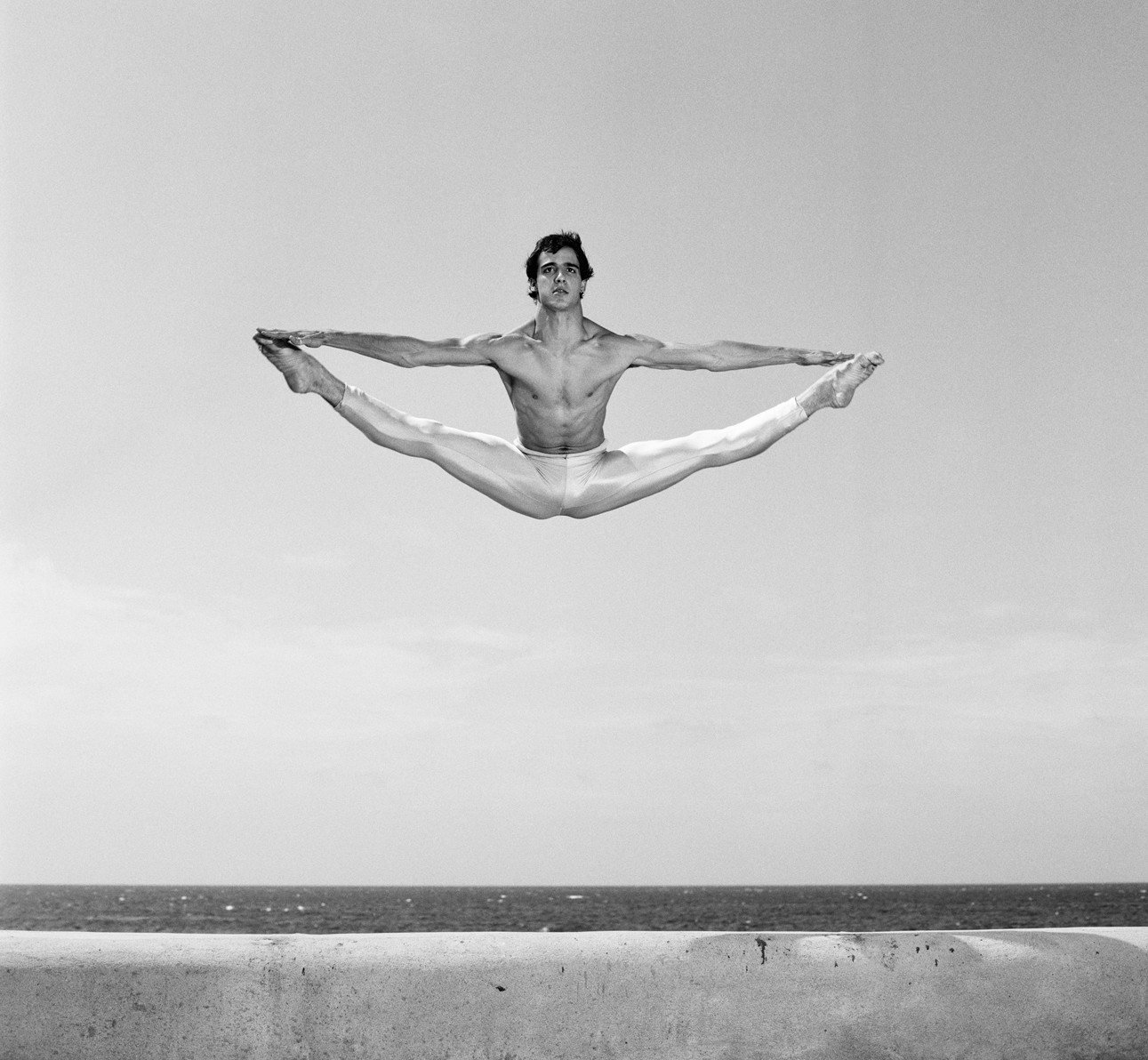 Из фотопроекта Национальный балет Кубы, 2001. Автор Изабель Муньос (2)