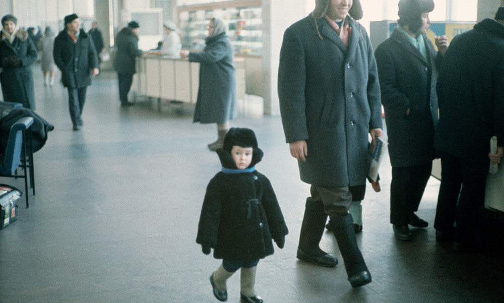 Ребенок, Москва (1970), фотограф Эд ван дер Элскен