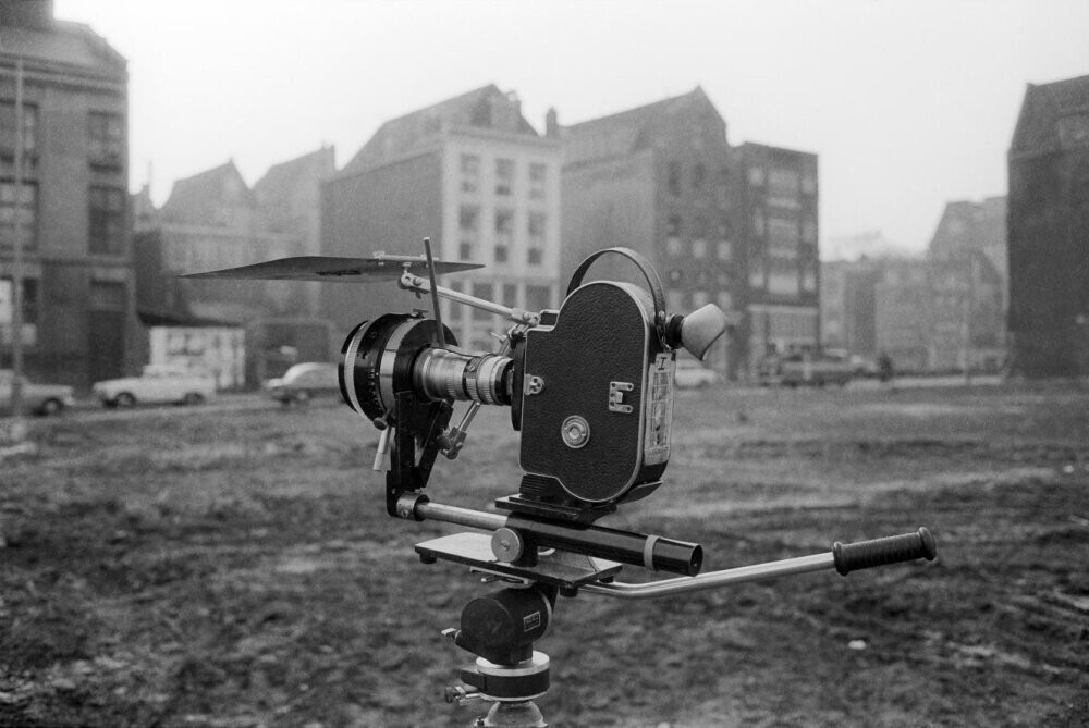 Эпоха кино Эда на площади Ватерлоо или рядом с ней в Амстердаме (1963–1968), фотограф Эд ван дер Элскен