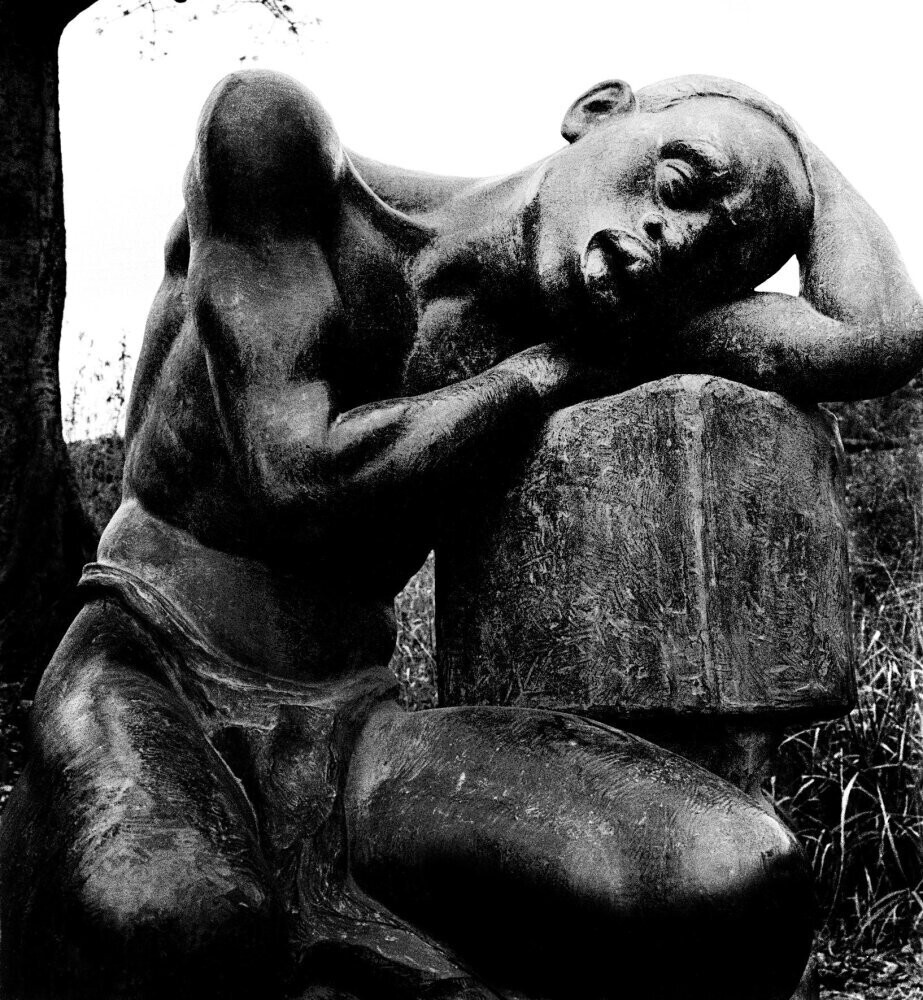 Статуя раба, Матади, Ангола (1959-1960), фотограф Эд ван дер Элскен