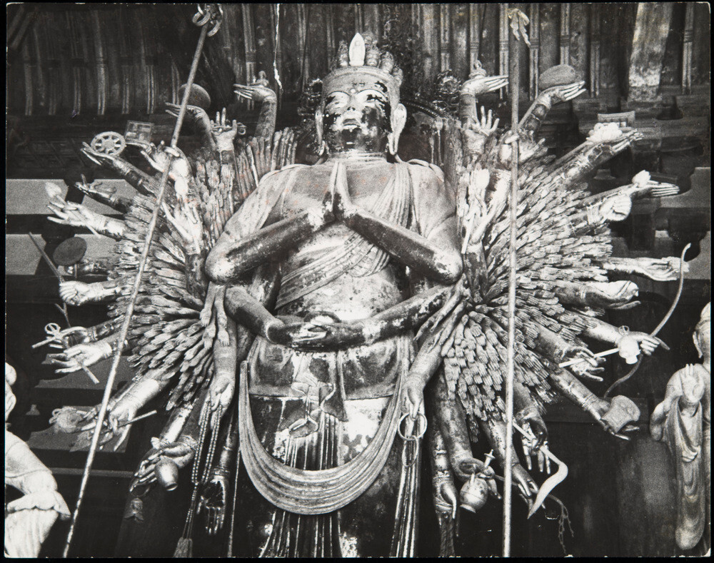 Скульптура, Япония (1959-1960), фотограф Эд ван дер Элскен