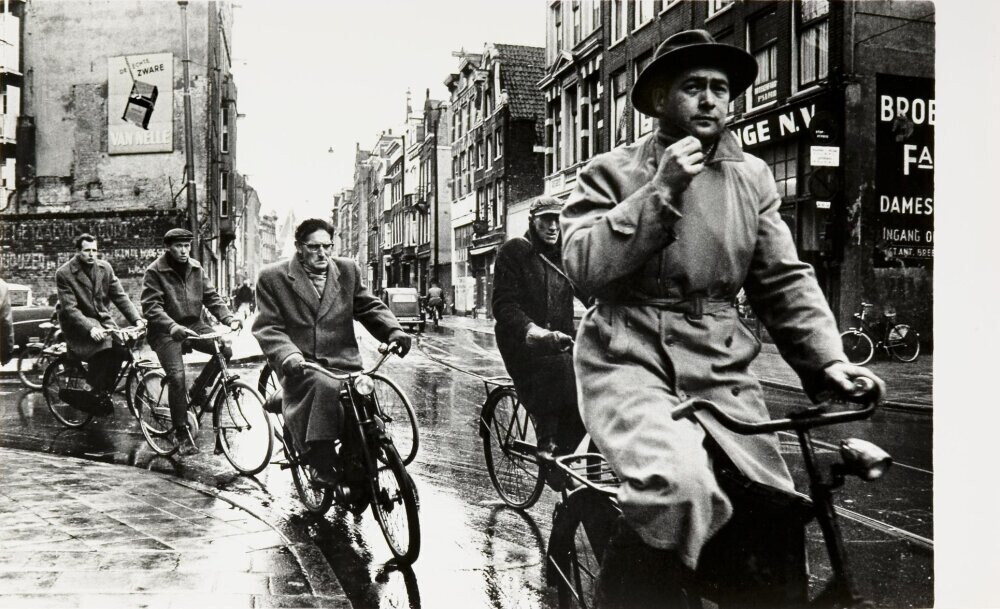 Синт-Антонибреестраат, Амстердам (1958–1959), фотограф Эд ван дер Элскен