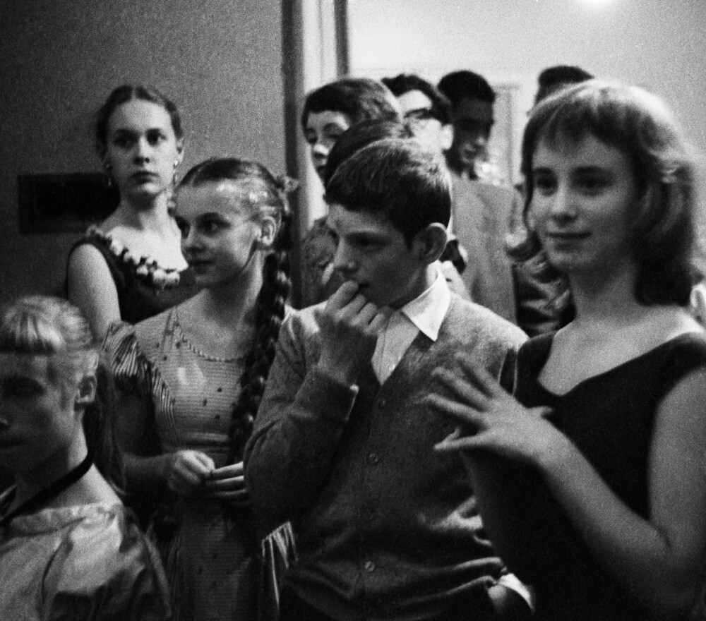 Праздник Монтессори-лицея, Амстердам (1955), фотограф Эд ван дер Элскен (4)