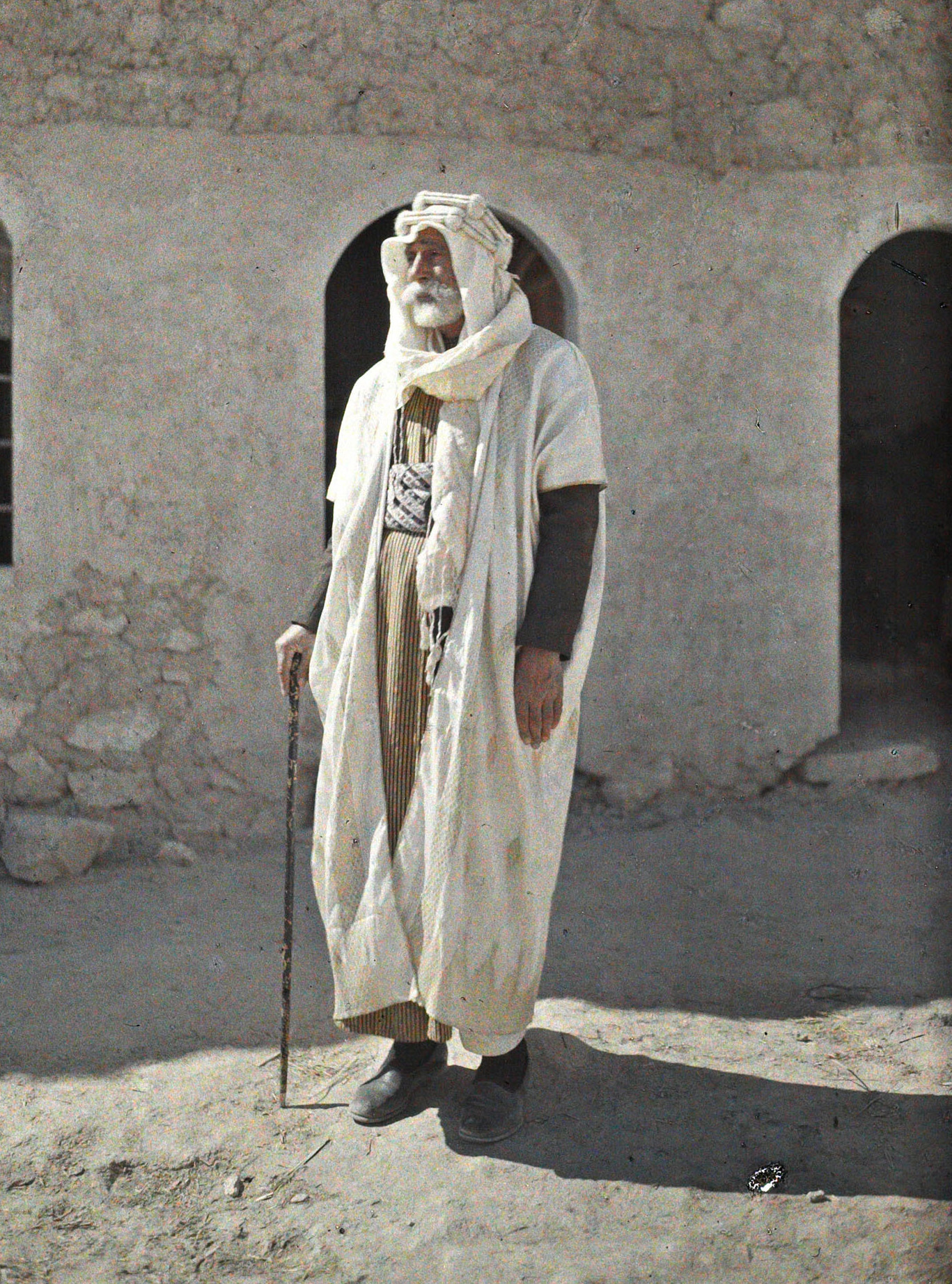 Пальмира, Сирия. Шейх Абдалла, оседлый лидер бедуинов, 1921 год, автор Фредерик Гадмер (автохром)