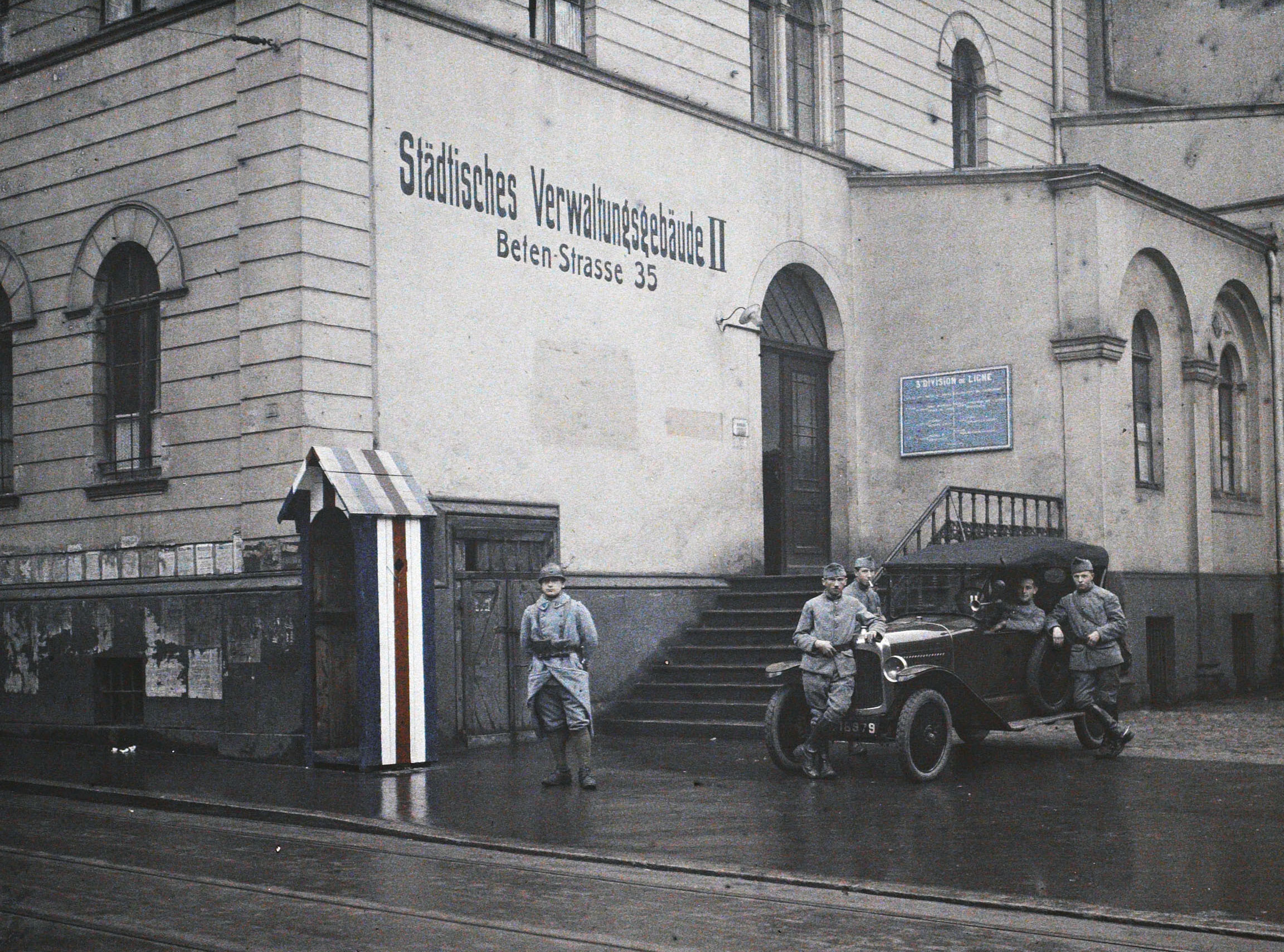 Дортмунд, Рур, Германия. Штаб 3-й пехотной дивизии, 1924 год, автор Фредерик Гадмер (автохром)