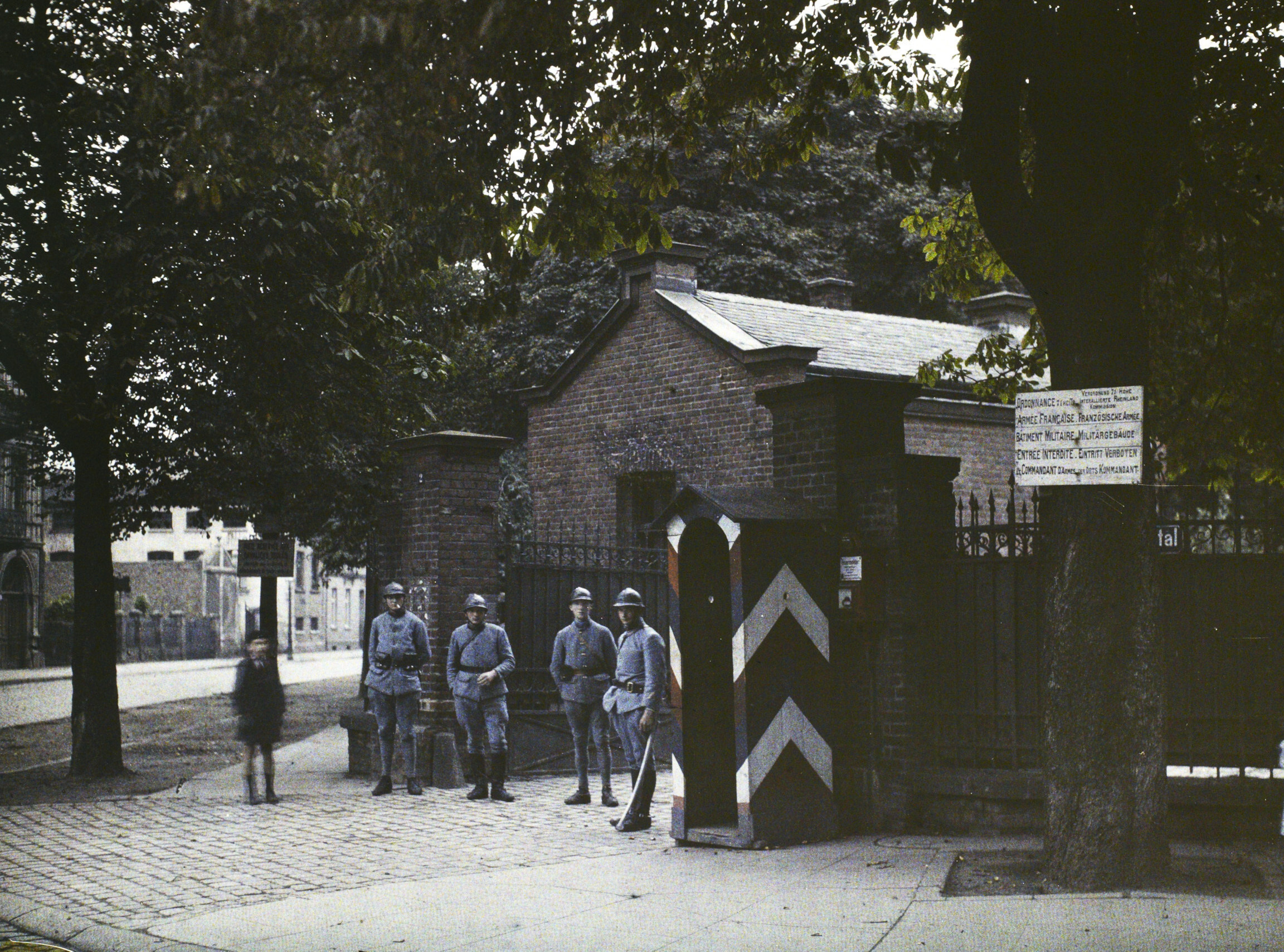 Бонн, Германия, 1924 год, автор Фредерик Гадмер (автохром)