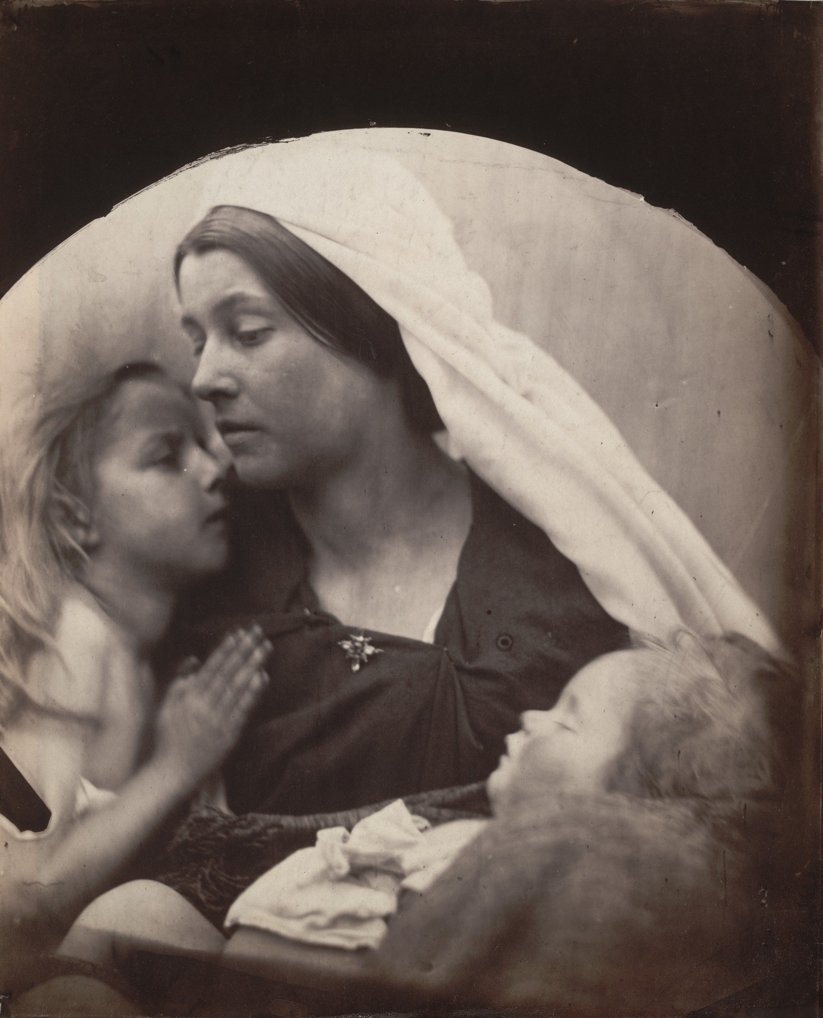 Мадонна с детьми, 1864. Автор Джулия Маргарет Камерон