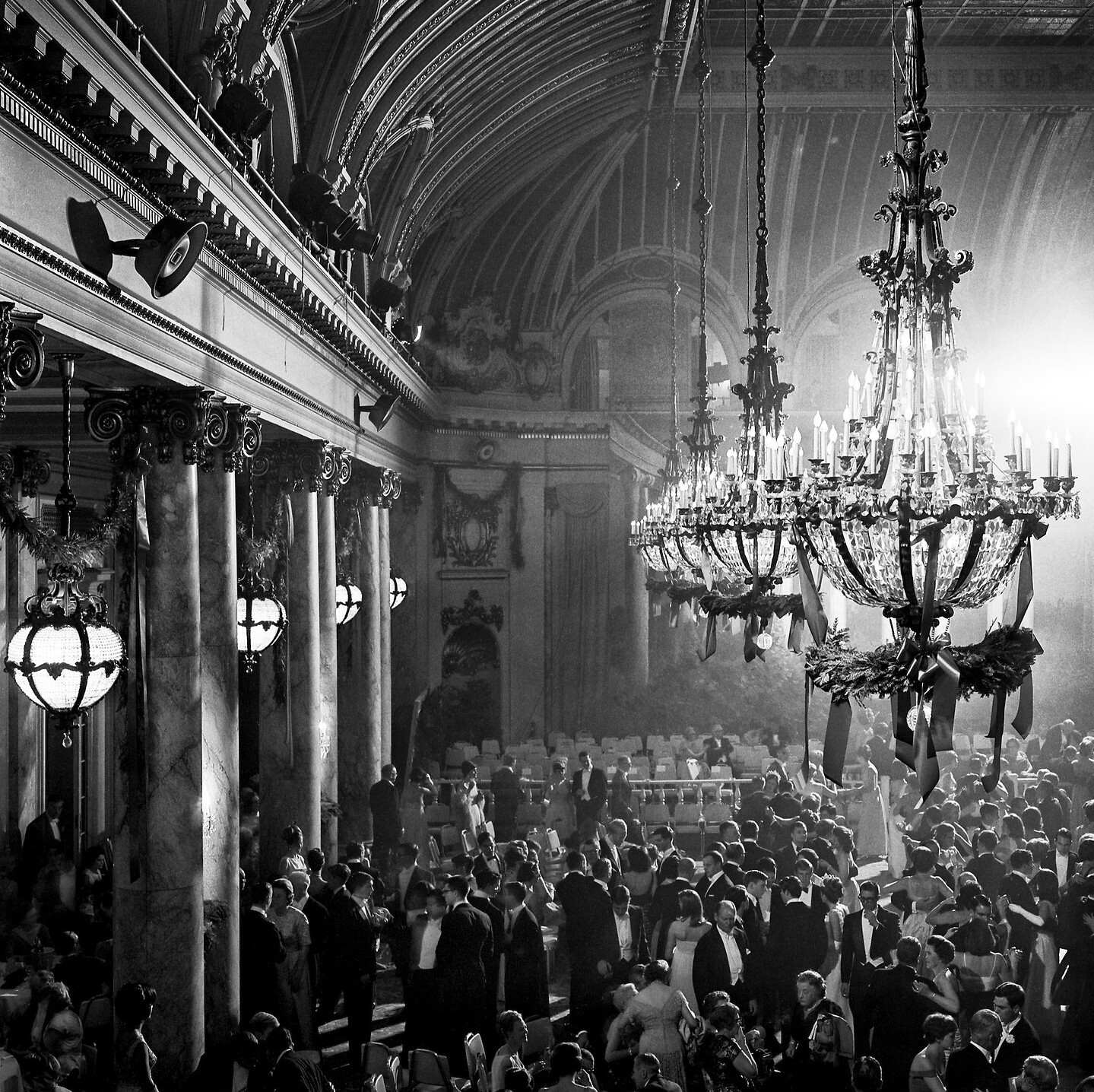 Бал, Сан-Франциско,, 1940–1950-е годы, фотограф Фред Лайон (14)