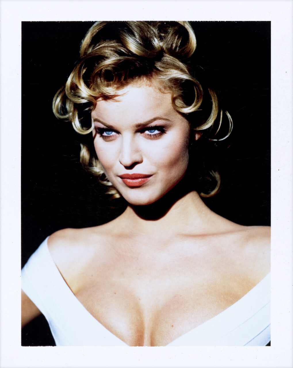 Ева Герцигова, Париж, 1993 год, серия «Polaworld», полароид, фотограф Бруно Бизанг