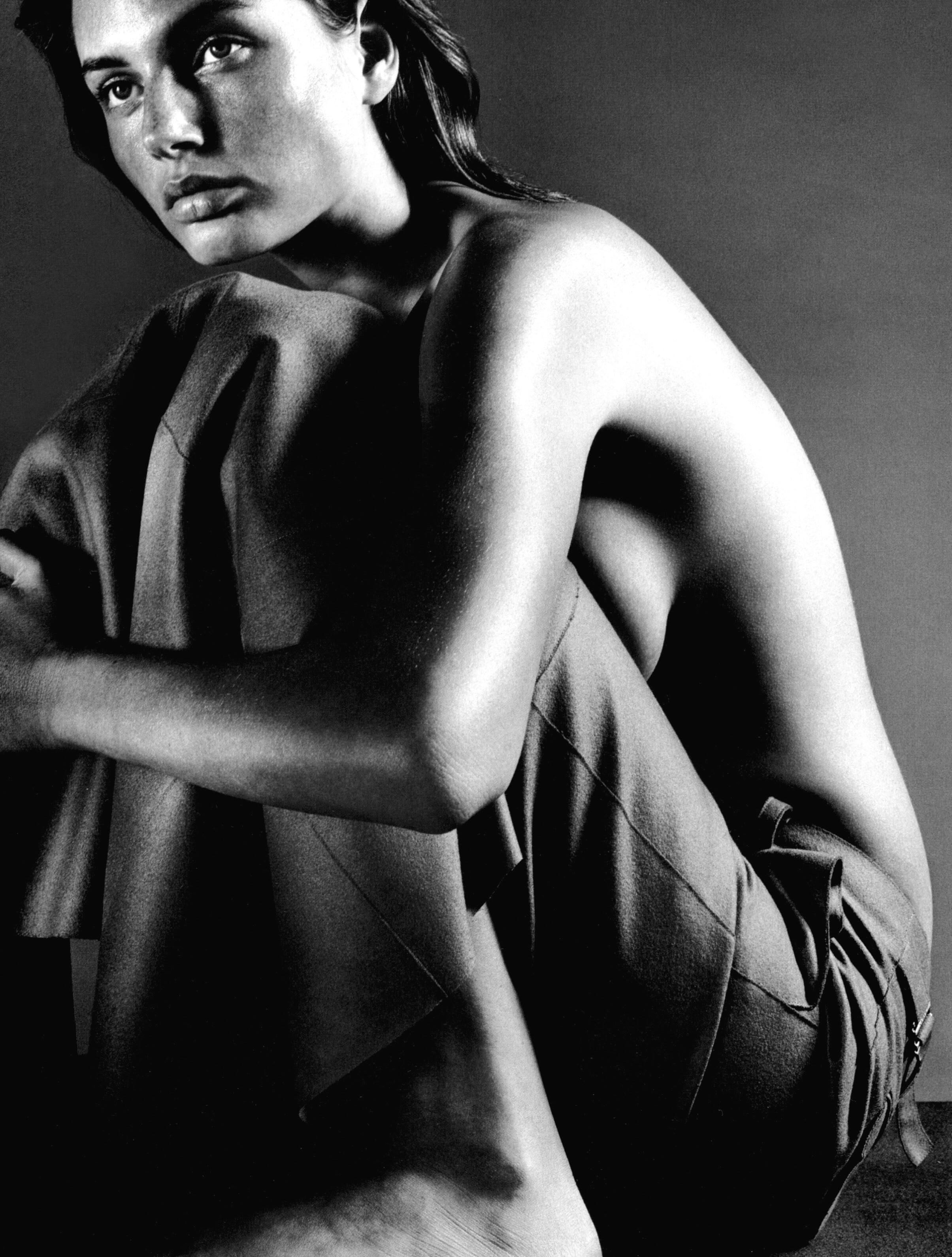 Кампейн Gucci 1998, Vogue Italia, Бриджит Холл, фотограф Марио Тестино (8) — Модная фотография 90-х: от гламура к реализму / Камералабс