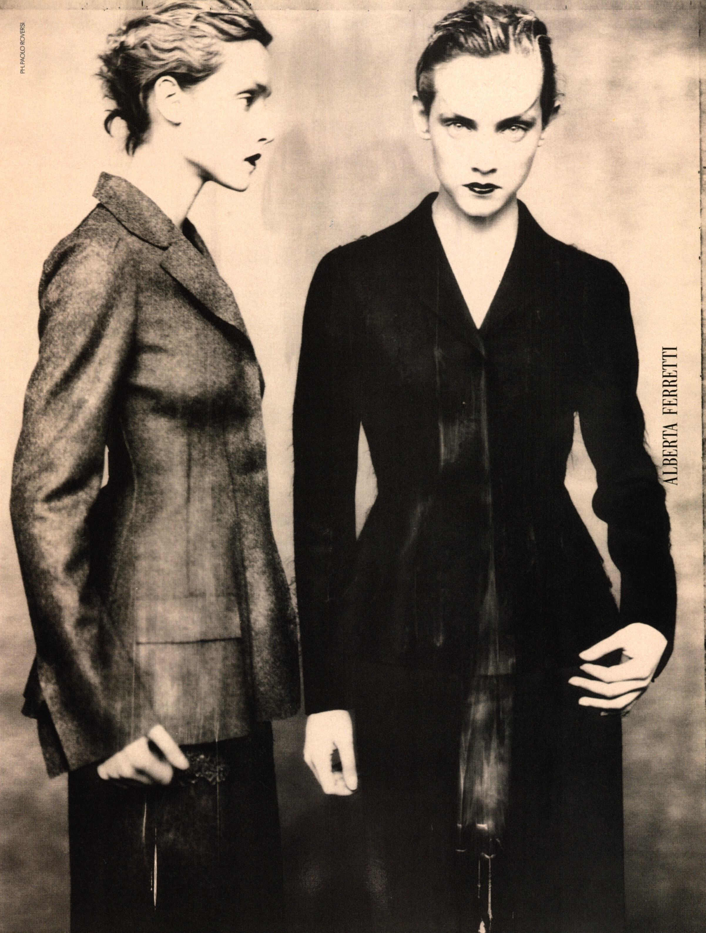 Кампейн Alberta Ferretti 1998, Vogue Italia, Александра Егорова, фотограф Паоло Роверси (3) — Модная фотография 90-х: от гламура к реализму / Камералабс