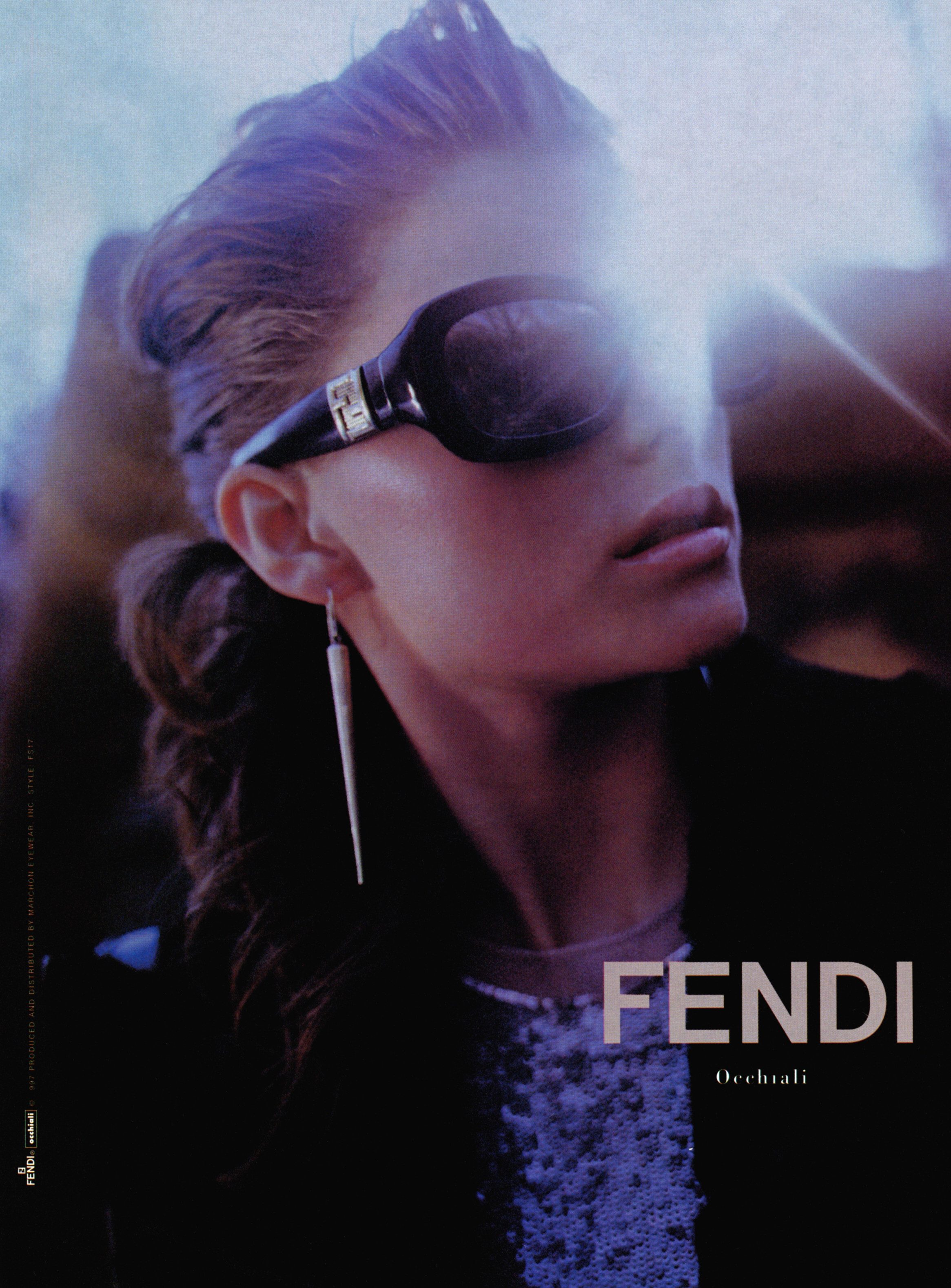 Кампейн Fendi 1997, Vogue UK, Джейн Виндзор, фотограф Карл Лагерфельд (2) — Модная фотография 90-х: от гламура к реализму / Камералабс