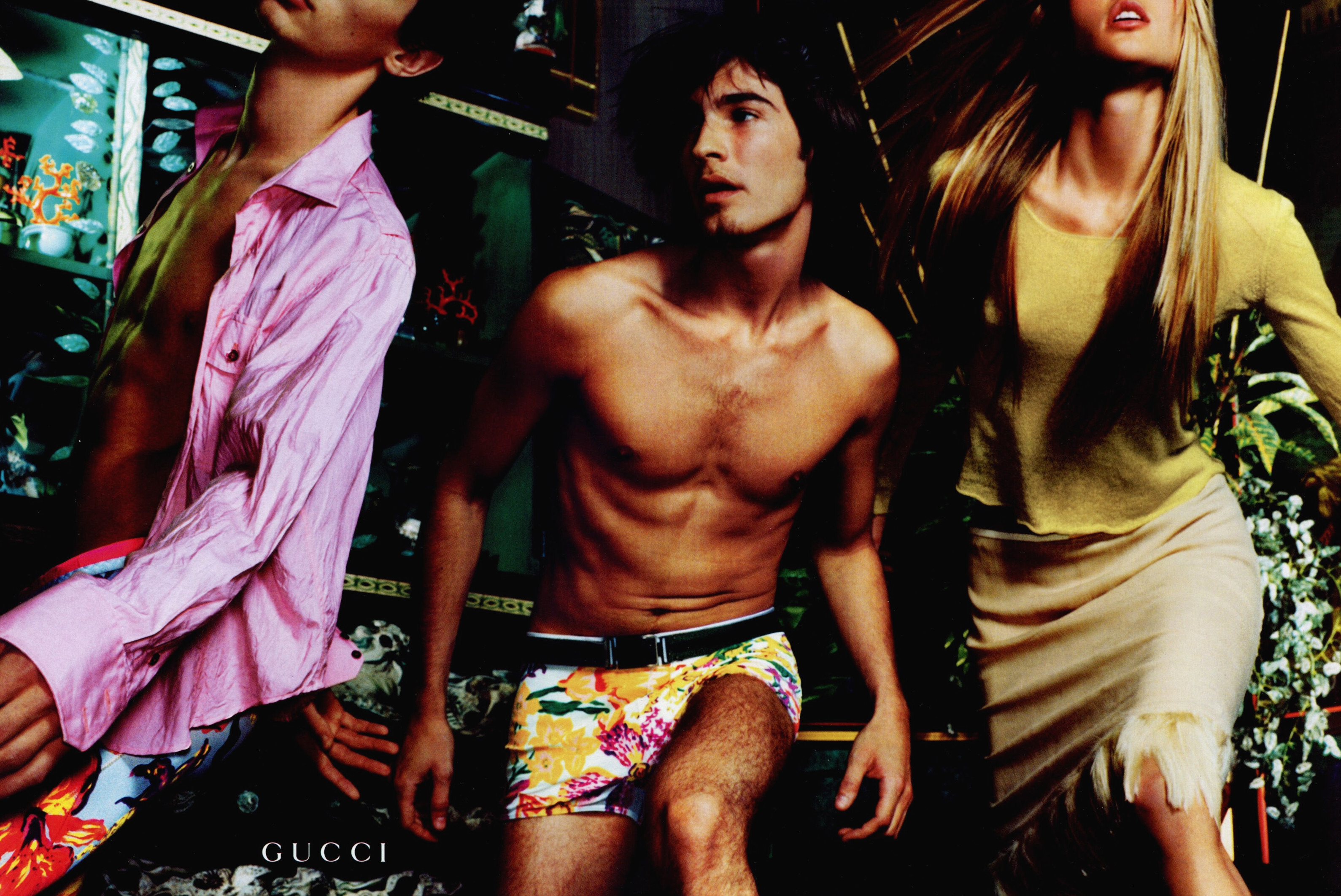 Кампейн Gucci 1999, Vogue Italia, Жакетта Уилер, фотограф Марио Тестино (5) — Модная фотография 90-х: от гламура к реализму / Камералабс