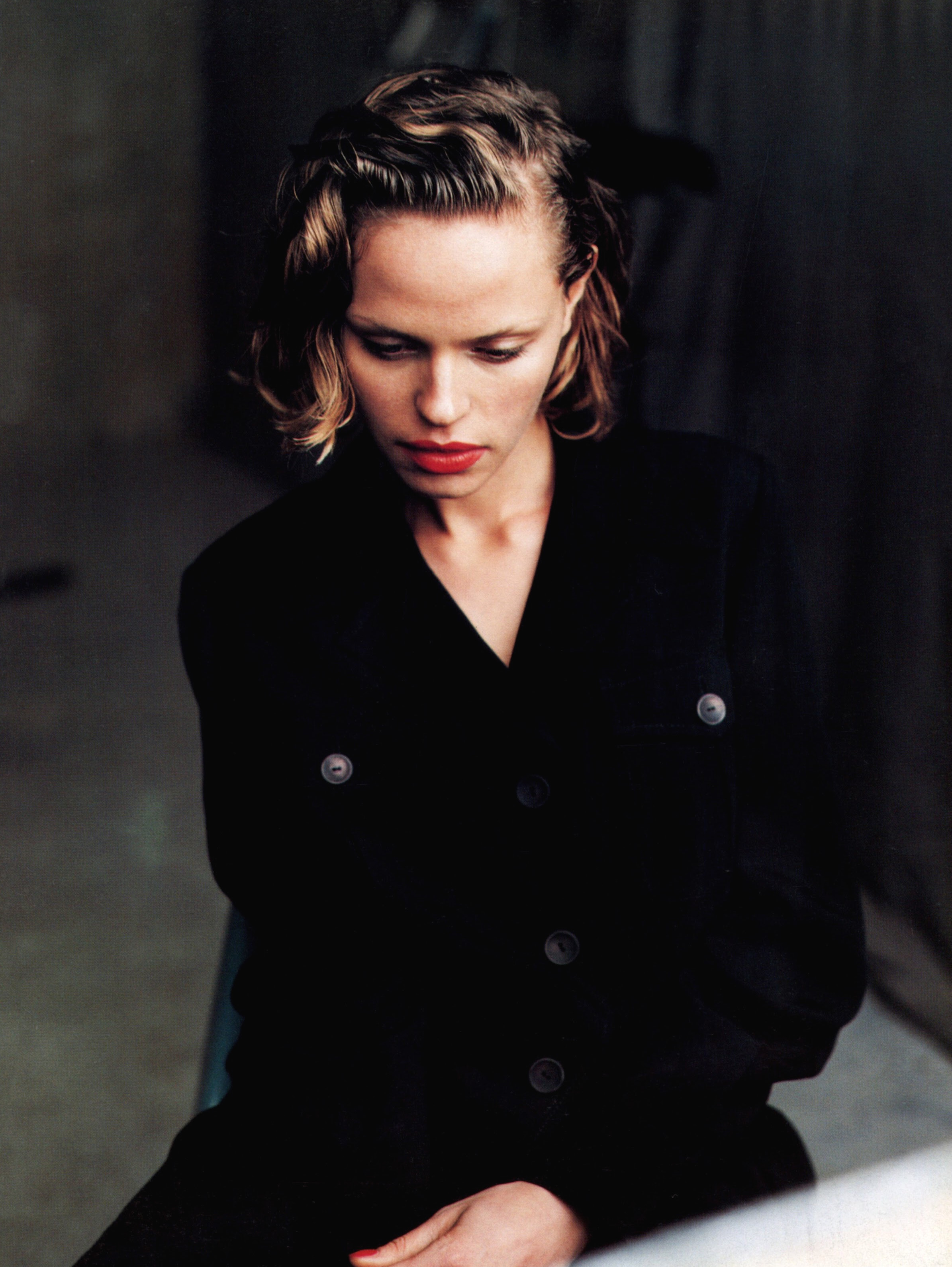 Кампейн Les Copains 1998, Vogue Italia, Рэйчел Робертс, фотограф Питер Линдберг (2) — Модная фотография 90-х: от гламура к реализму / Камералабс