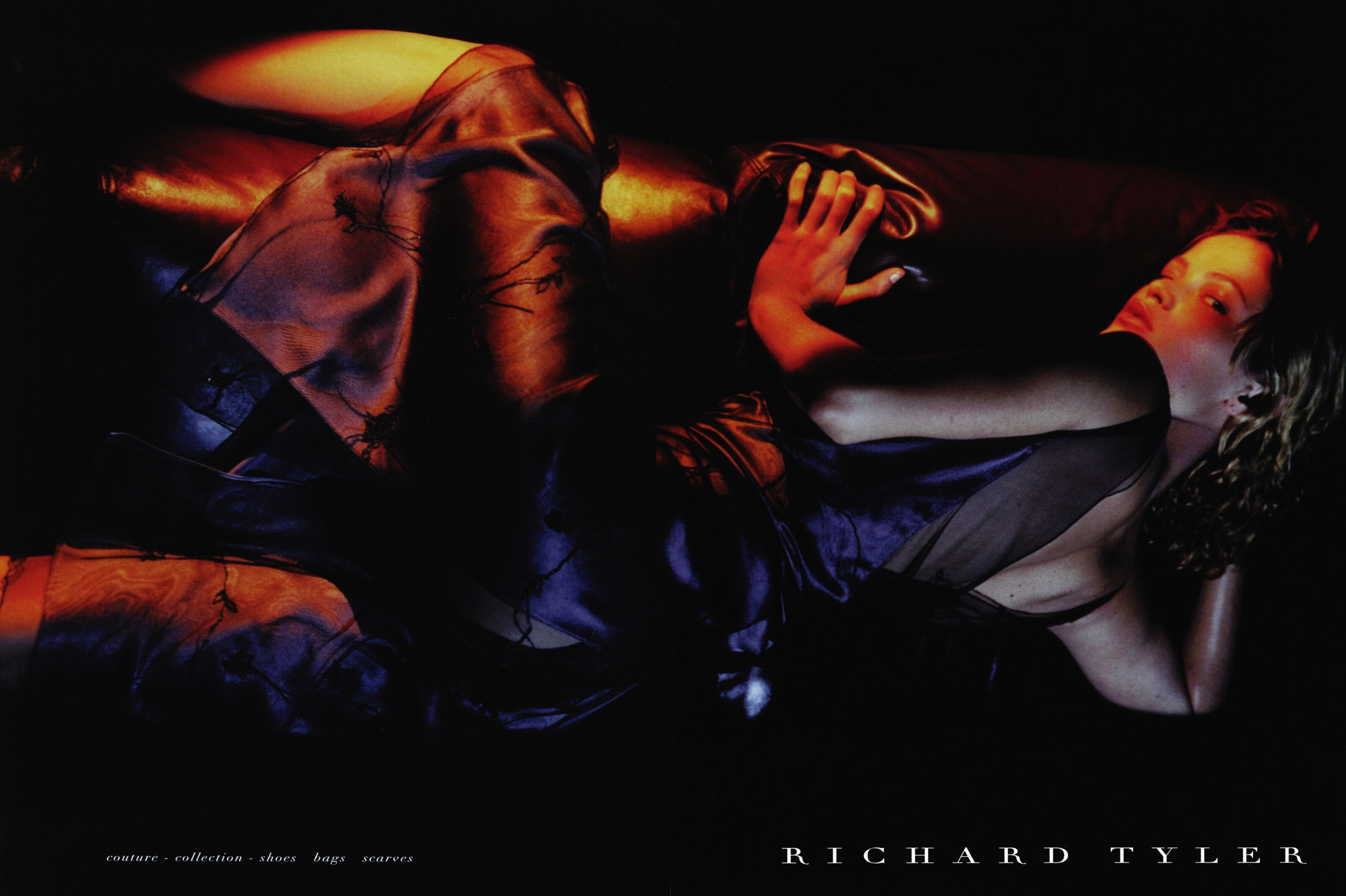 Кампейн Ричард Тайлер 1998, Vogue Italia, Кэролин Мерфи, фотограф Луис Санчис (4) — Модная фотография 90-х: от гламура к реализму / Камералабс