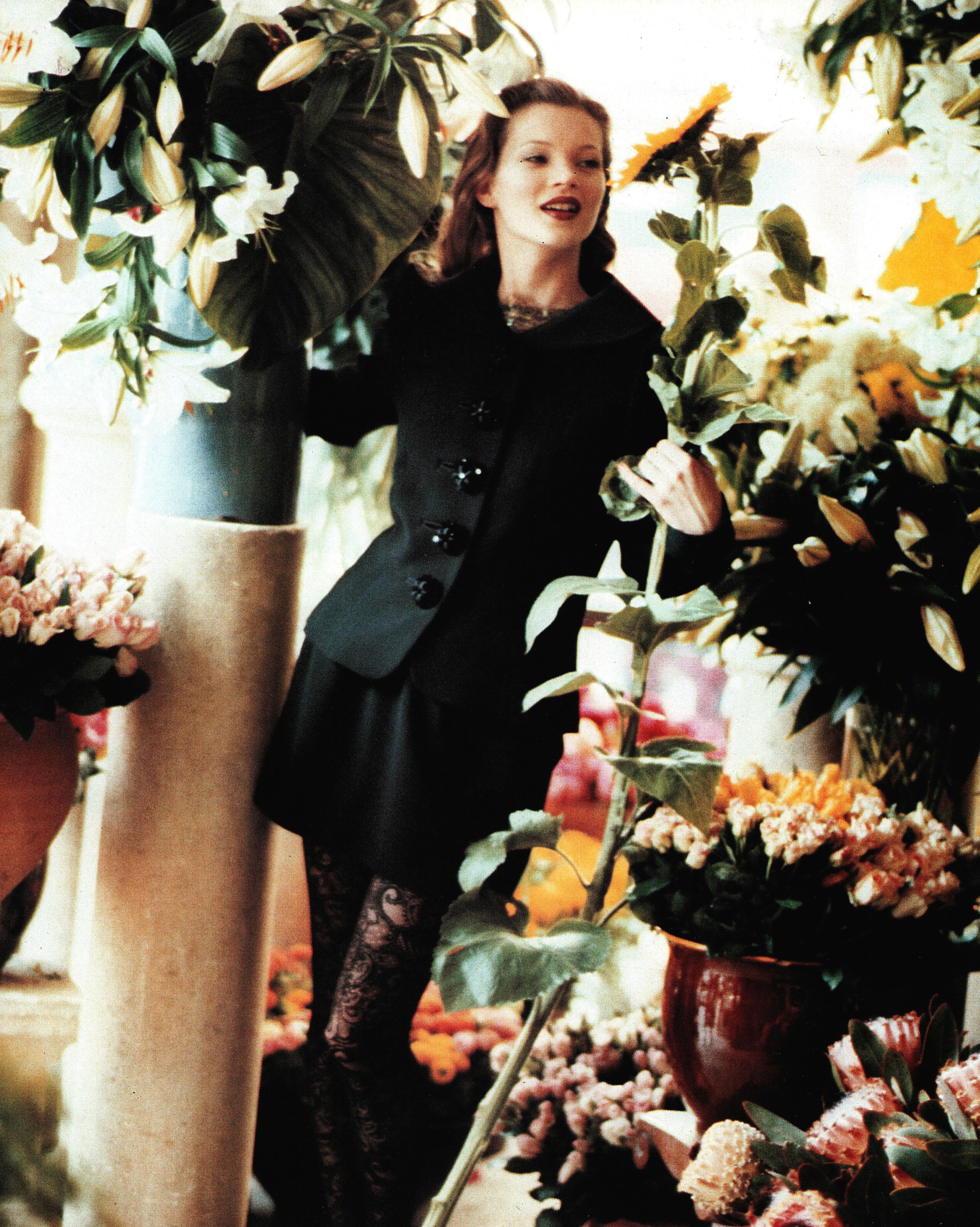 Эдиториал Tout Petit, Vogue Italia, Кейт Мосс, фотограф Артур Элгорт, 1993 год (3) — Модная фотография 90-х: от гламура к реализму / Камералабс