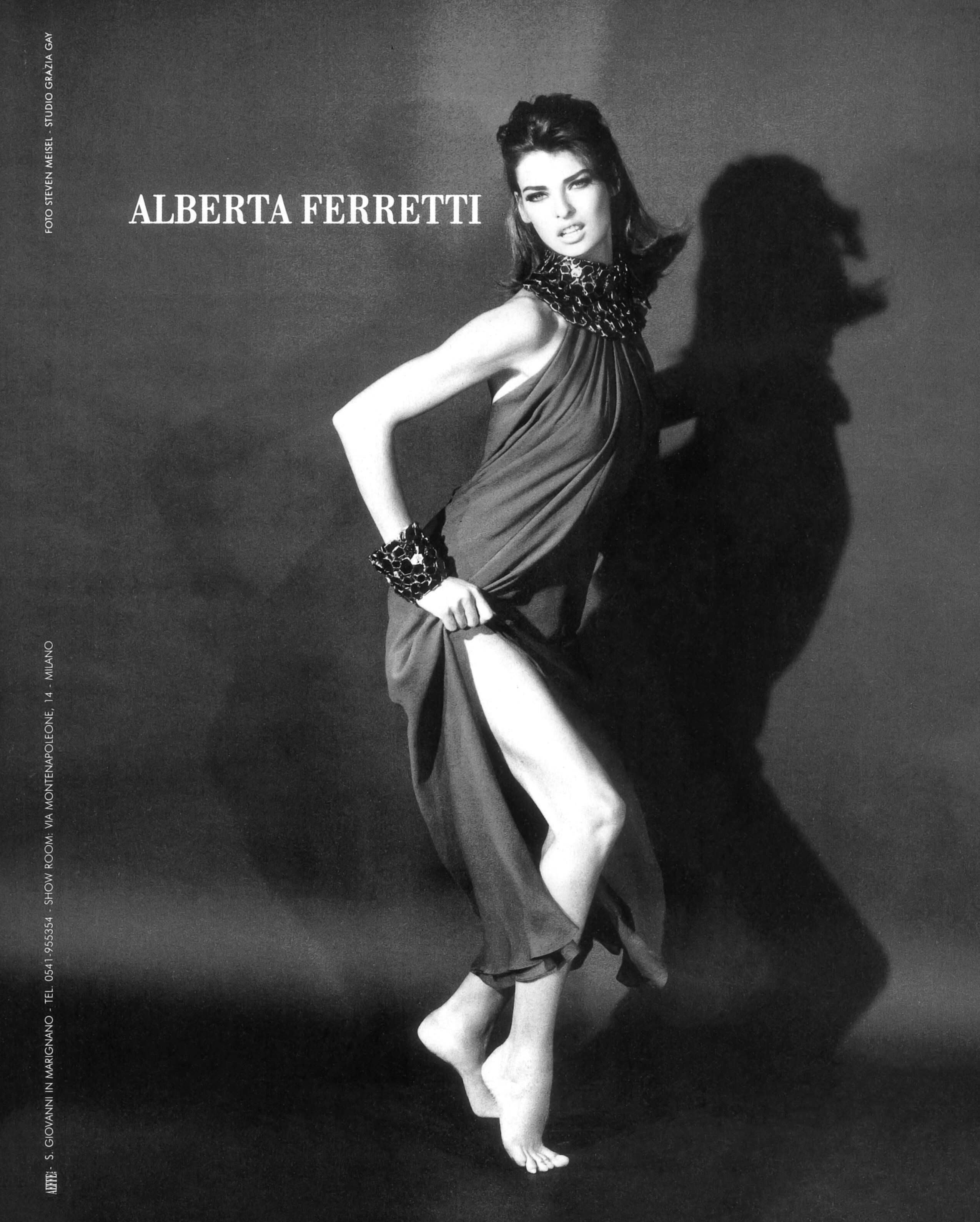 Кампейн Alberta Ferretti 1990   Линда Евангелиста, фотограф Стивен Майзель — Модная фотография 90-х: от гламура к реализму / Камералабс