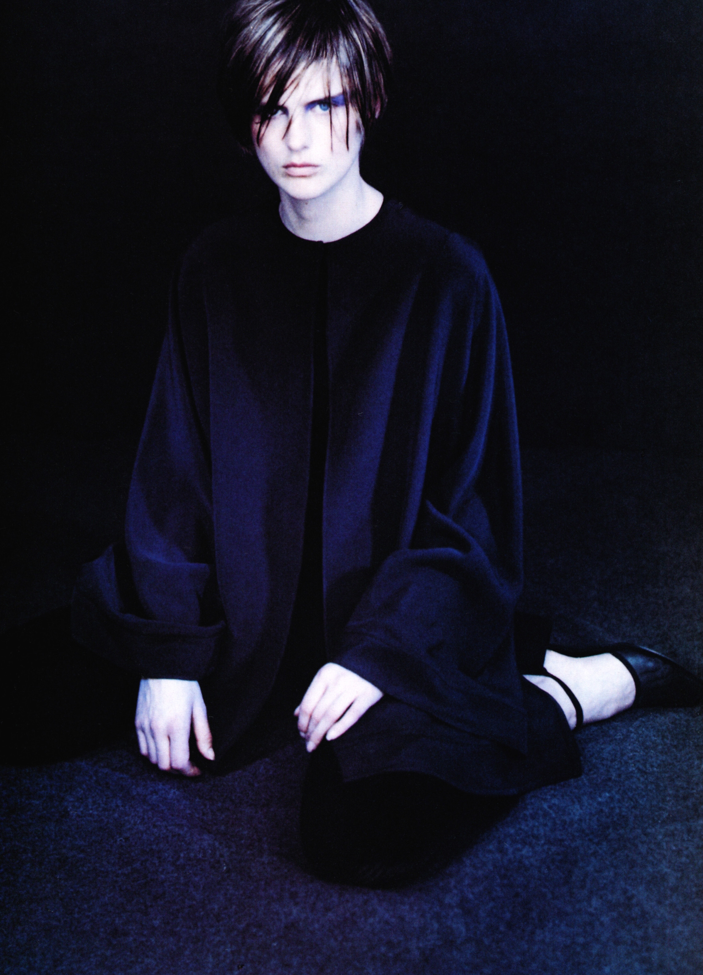 Кампейн Giorgio Armani 1997,  Vogue, Стелла Теннант, фотограф Паоло Роверси (2) — Модная фотография 90-х: от гламура к реализму / Камералабс