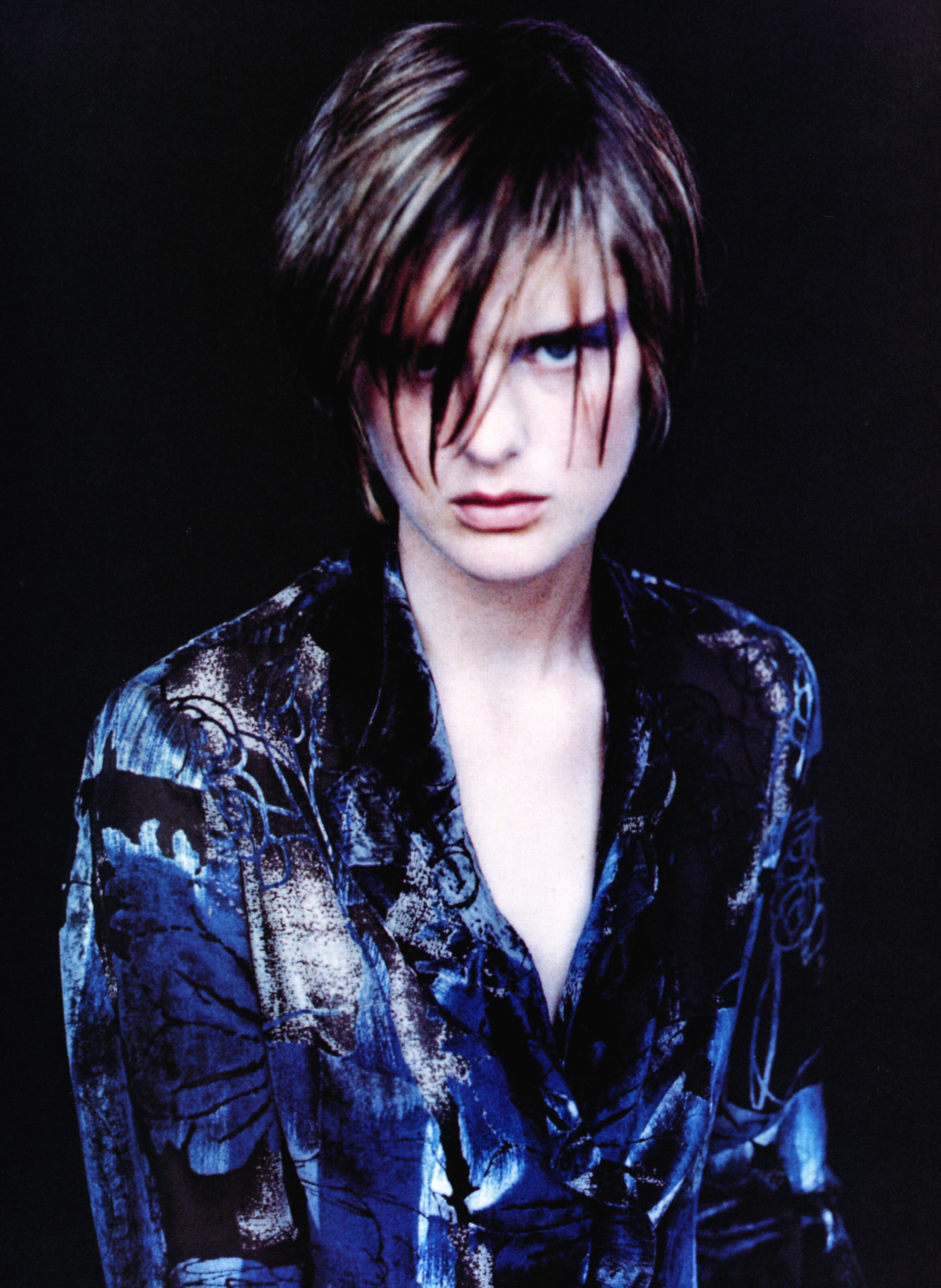 Кампейн Giorgio Armani 1997,  Vogue, Стелла Теннант, фотограф Паоло Роверси — Модная фотография 90-х: от гламура к реализму / Камералабс