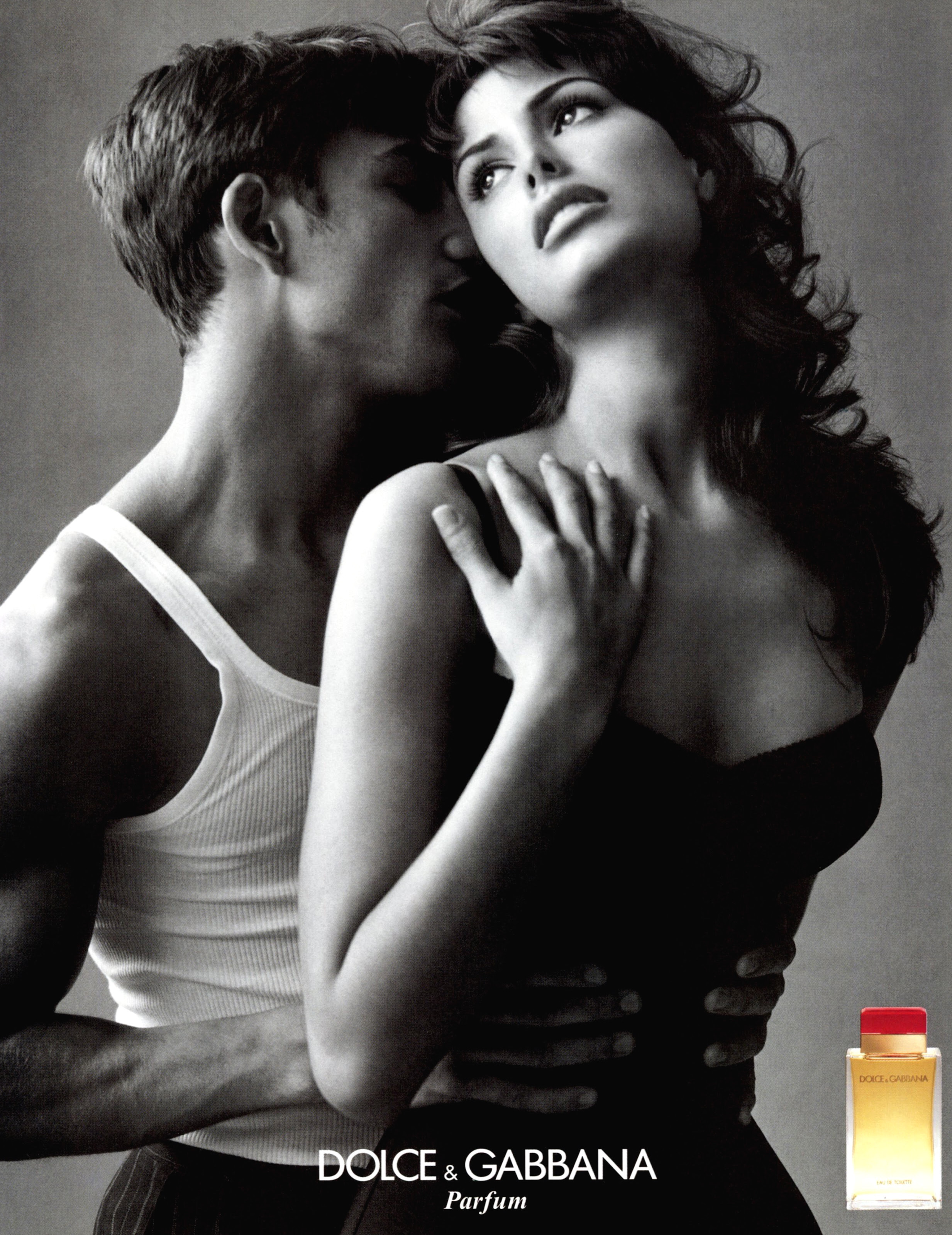 Кампейн Dolce Gabbana Parfums 1999, Энрике Паласиос, Эльза Бенитес, фотограф Стивен Майзель — Модная фотография 90-х: от гламура к реализму / Камералабс