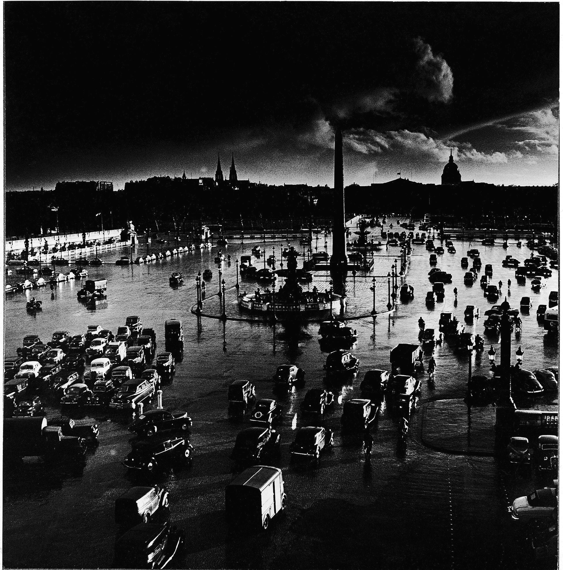 Площадь Согласия, Париж, Франция, 1951 год, фотограф Гордон Паркс (Gordon Parks)