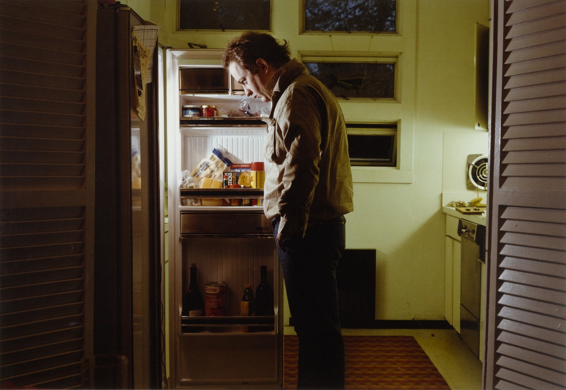 Марио перед холодильником, 1978. Автор Филип-Лорка Ди Корсия
