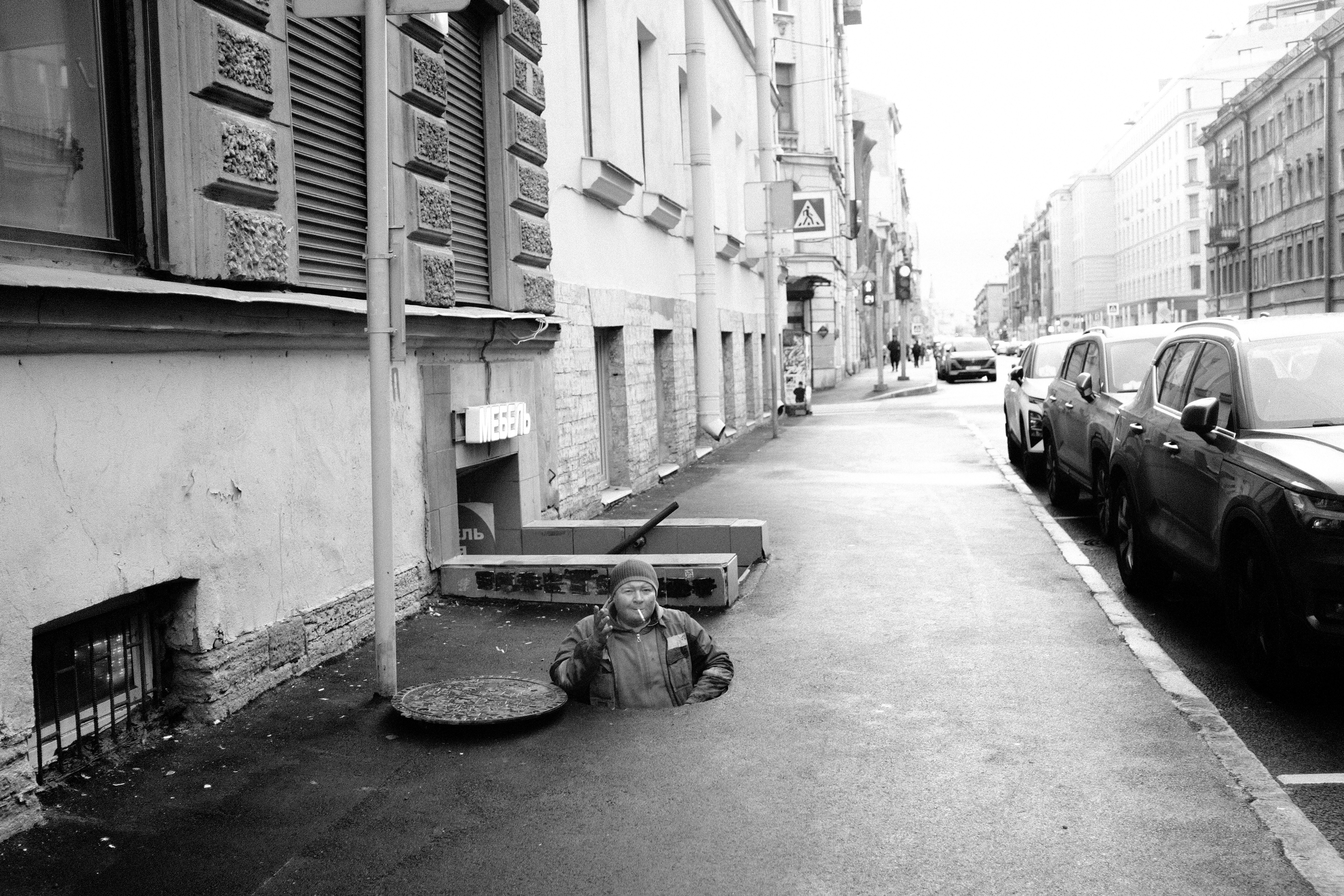 прочитал здесь где-то статью, про фотовуайеризм, некогда популярное в Японии движение у фотографов, в узких кругах. мне нравится тема наблюдения,... (7)