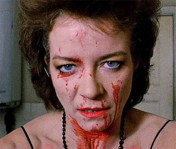 Восставший из ада (Hellraiser, 1987), режиссёр Клайв Баркер (4) — GIF