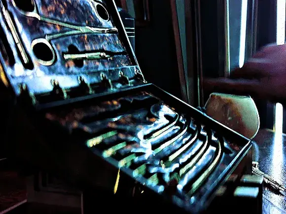 Основание (Foundation, 2021-), режиссёры Роксанн Доусон, Алекс Грейвз (1) — GIF