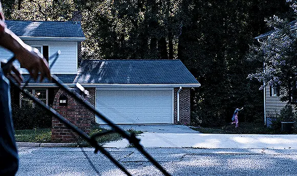 Орудия (Weapons, 2025), режиссёр Зак Креггер (7) — GIF